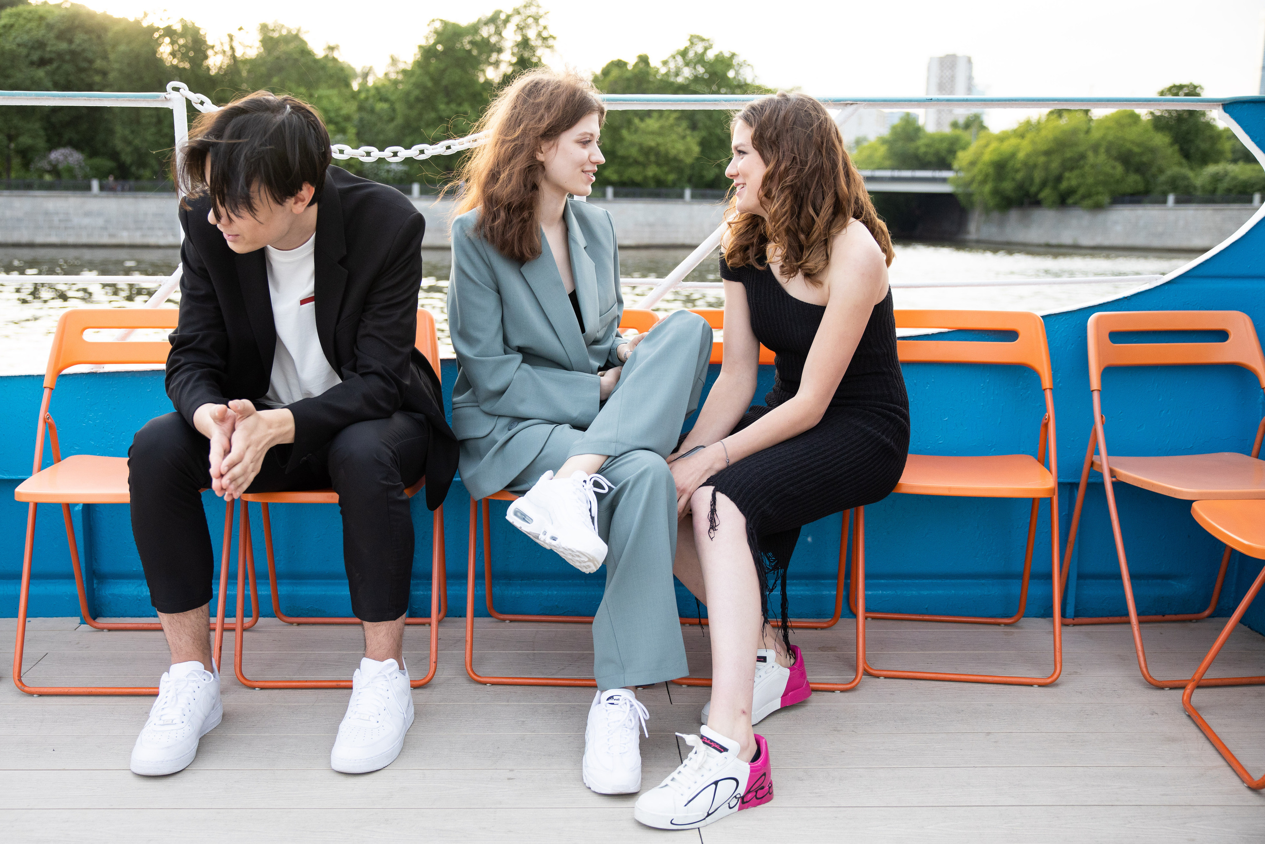 София, фотосессия одиннадцатиклассницы. Выпускные фотоальбомы в Коломне. Валерий и Светлана Щавелевы