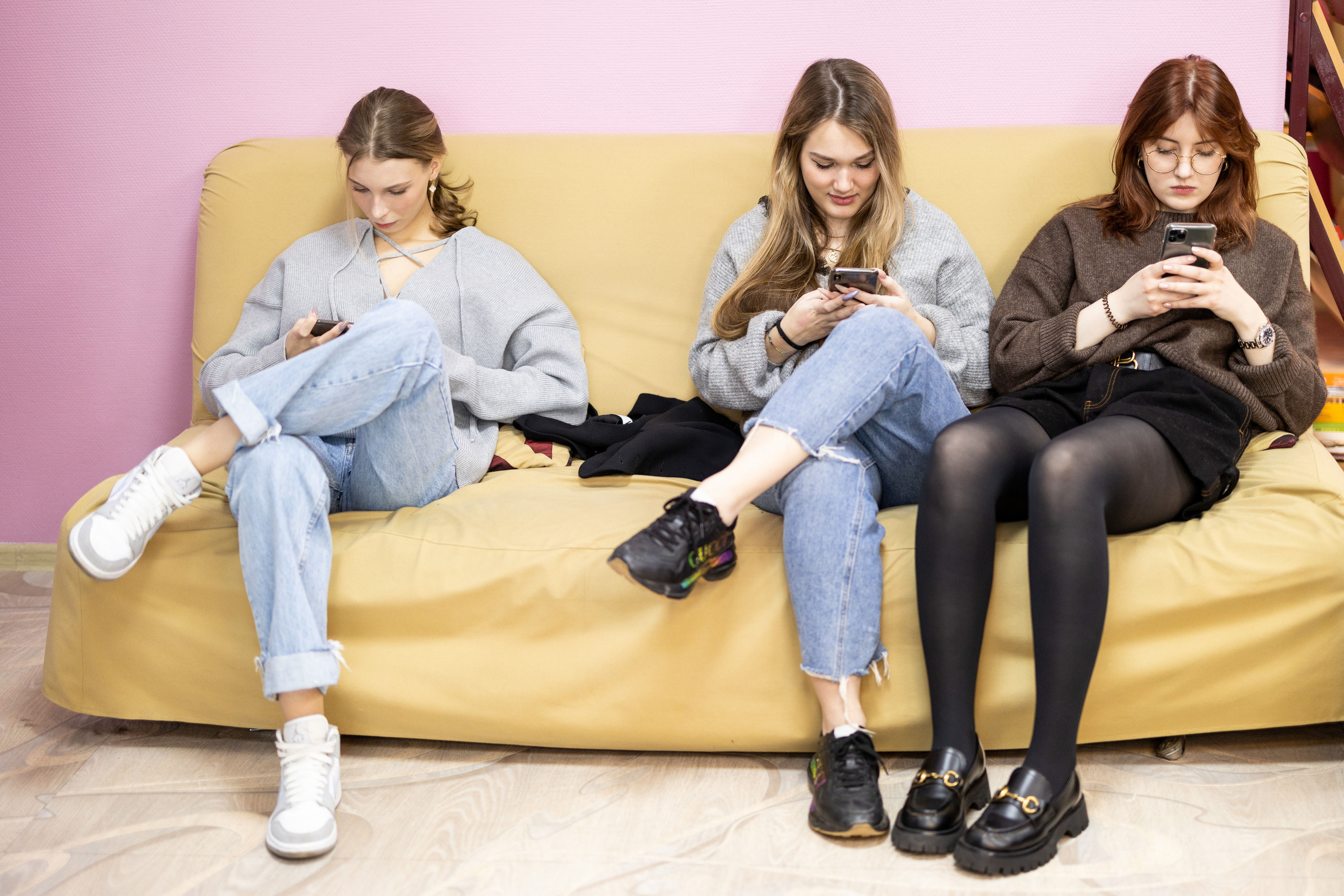 Анастасия, фотосессия для школьного альбома. Выпускные фотоальбомы в Коломне. Валерий и Светлана Щавелевы