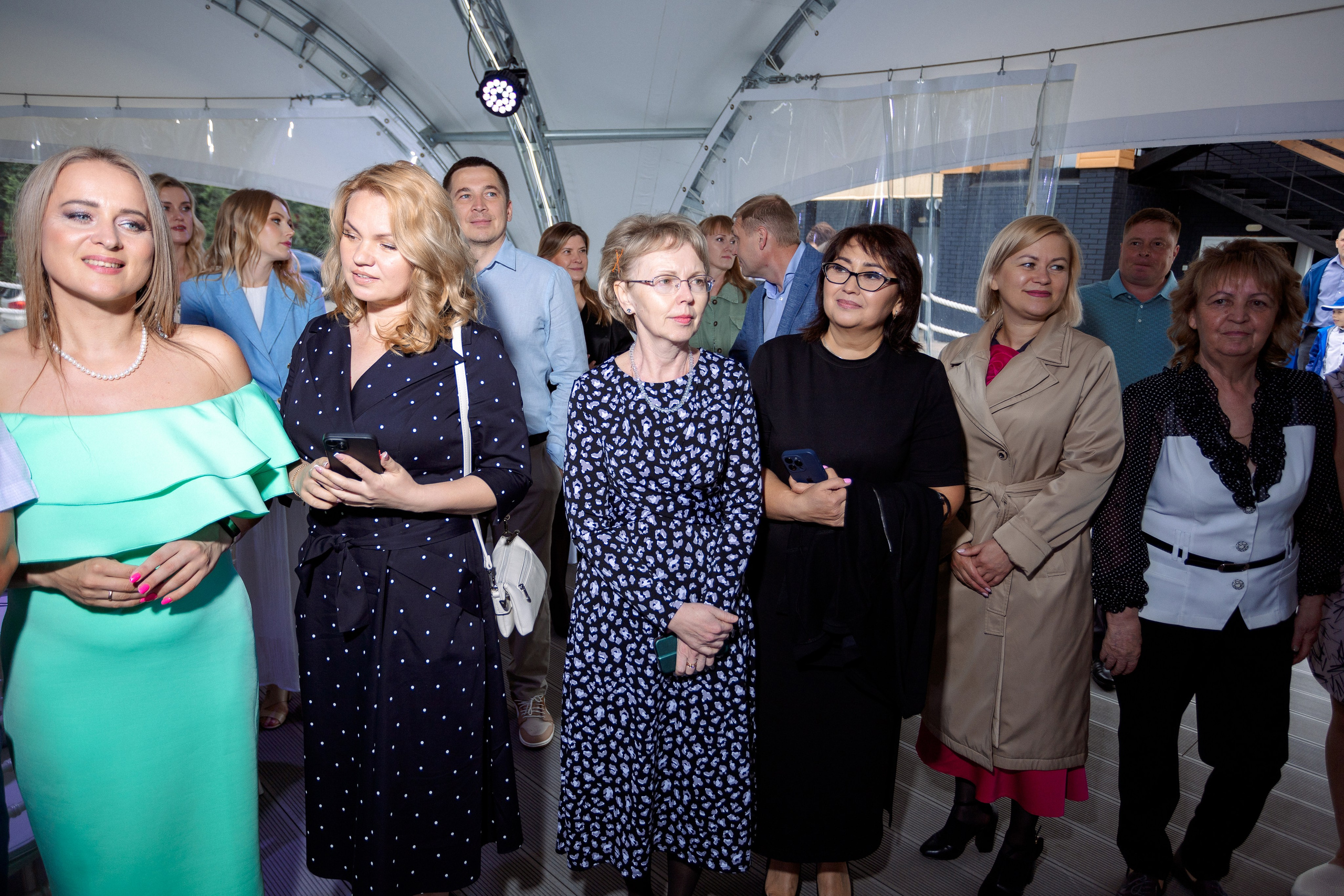 ВЫПУСКНОЙ: Волки-Липки. Все фото. Профессиональный фотограф в Ижевске Леша Петров