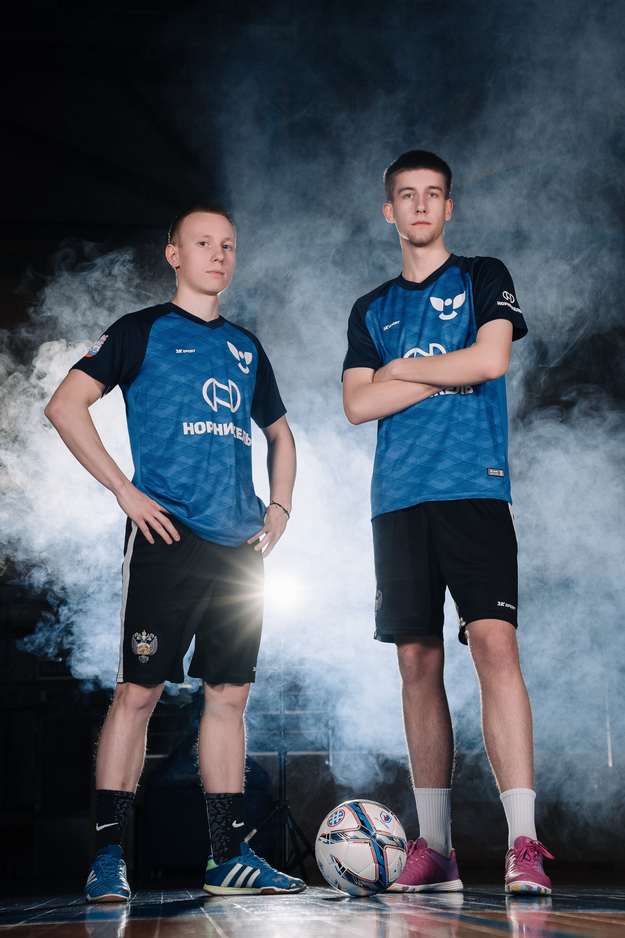 Сборная ВятГУ по мини-футболу. Паша Страхов — фотограф