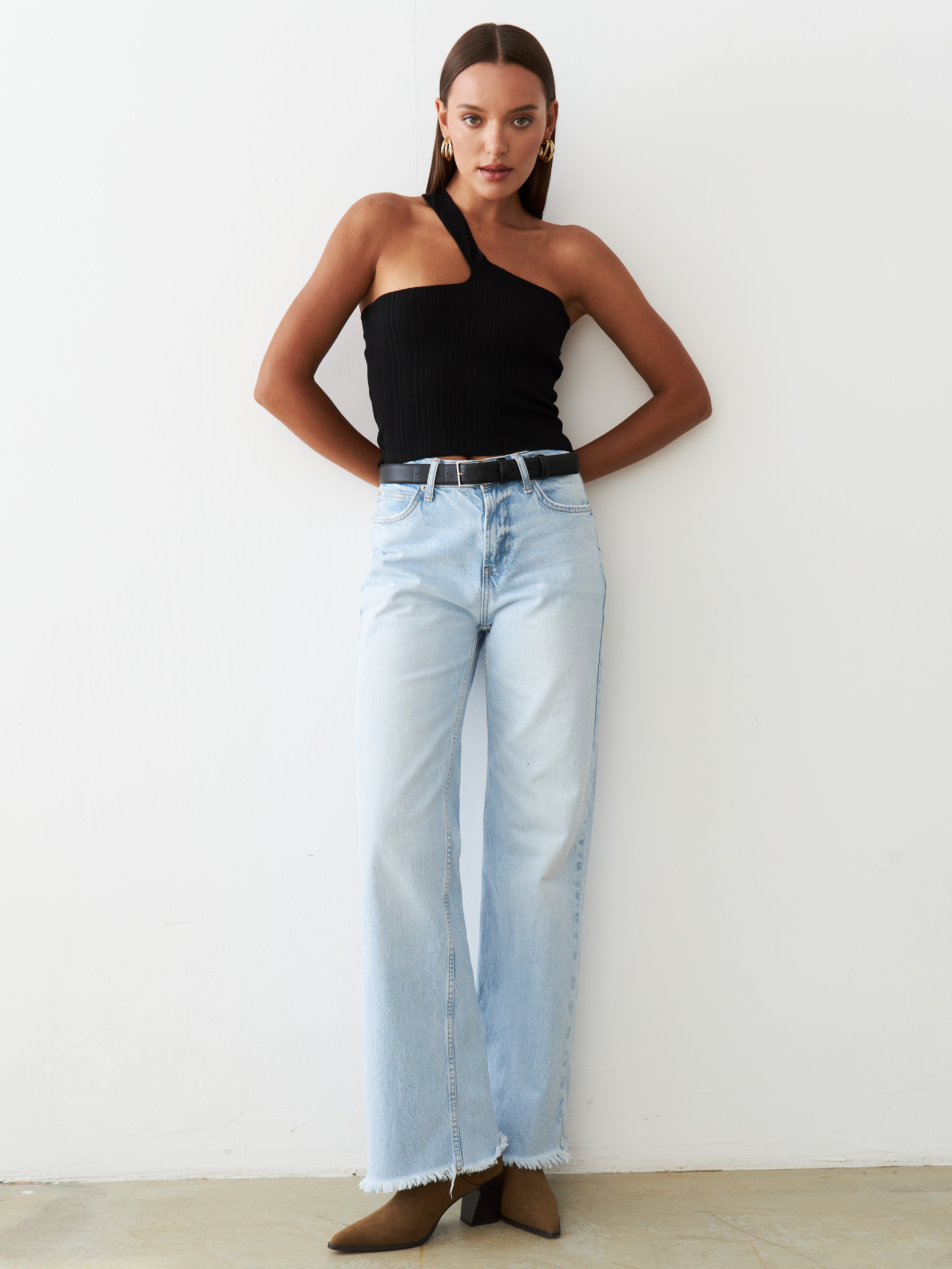 Harizmic may'23. Fashion фотограф в Москве Алиса Деко