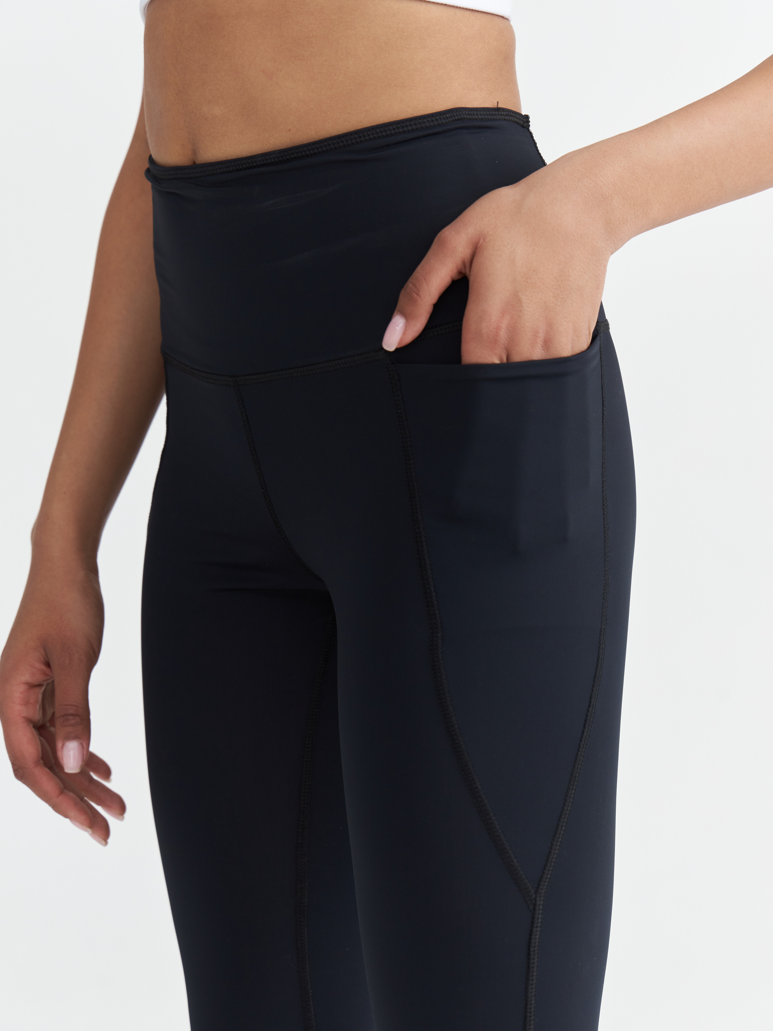 Valeri Vi may'23. Fashion фотограф в Москве Алиса Деко