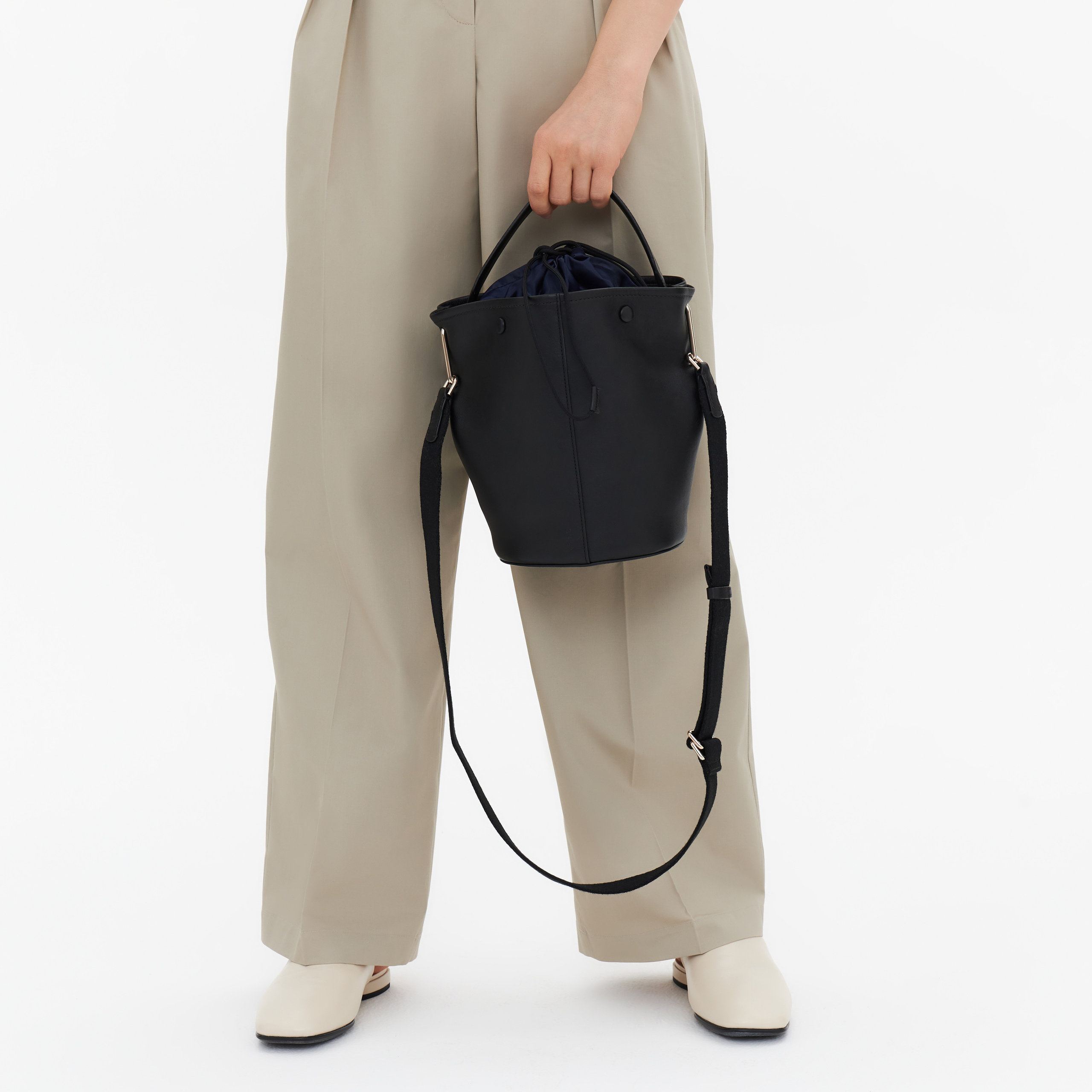 ECOM ELU april'23. Fashion фотограф в Москве Алиса Деко