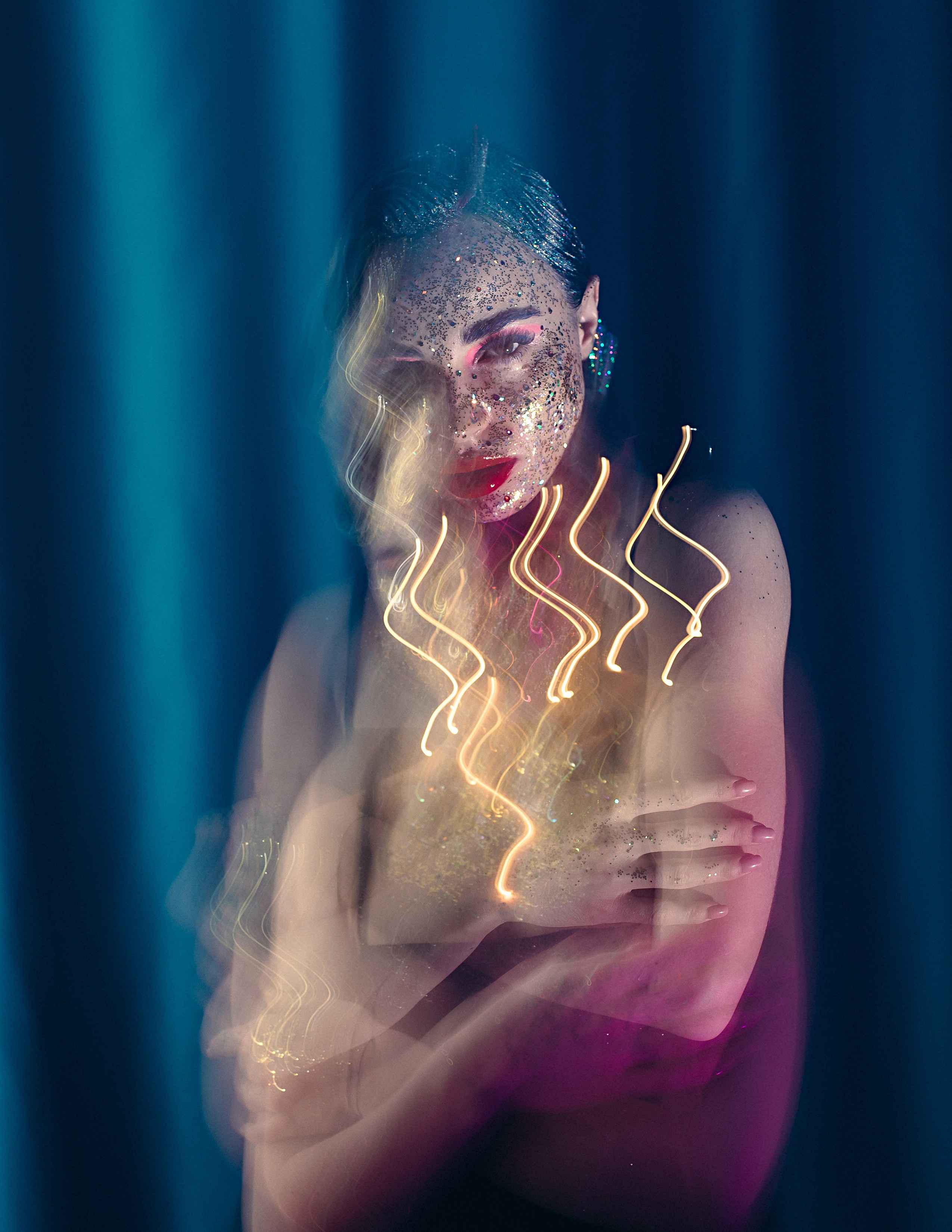 Подборка творческих креативных съёмок. Креативный и женский Фотограф Омске Наталья Лебедева