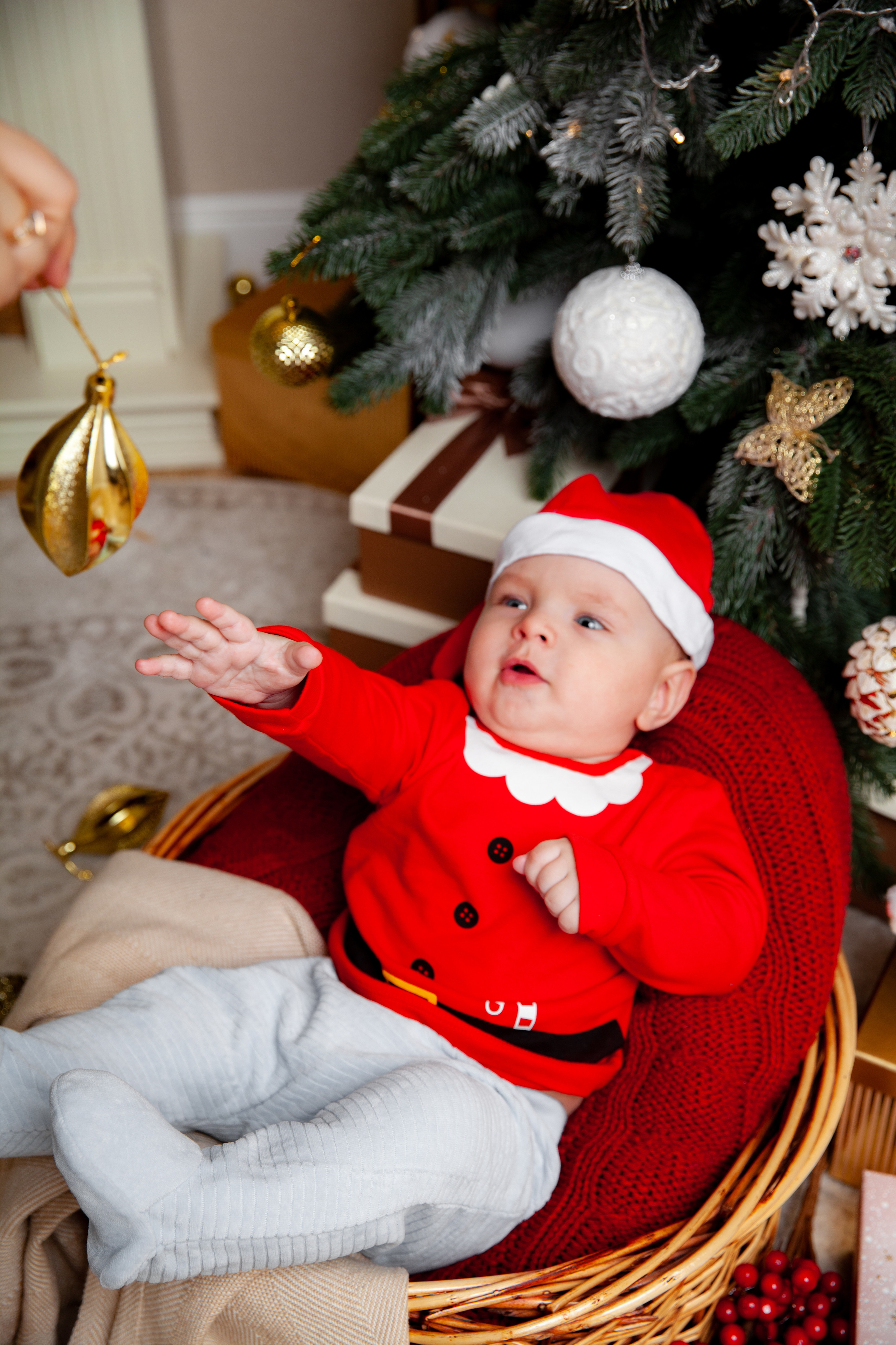 Новогодняя фотосессия для Оли и семьи. Фотограф в Железнодорожном и Балашихе