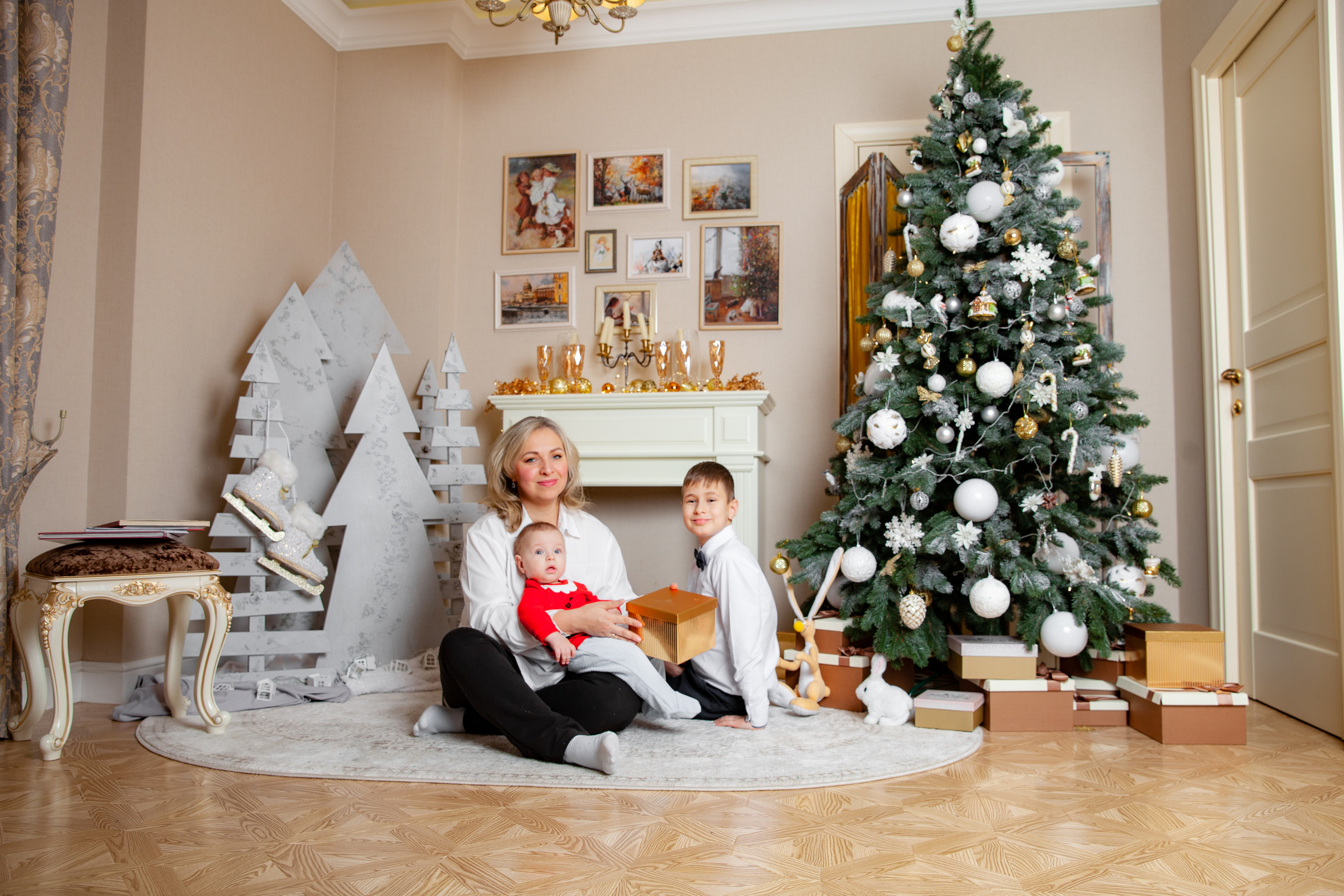 Новогодняя фотосессия для Оли и семьи. Фотограф в Железнодорожном и Балашихе