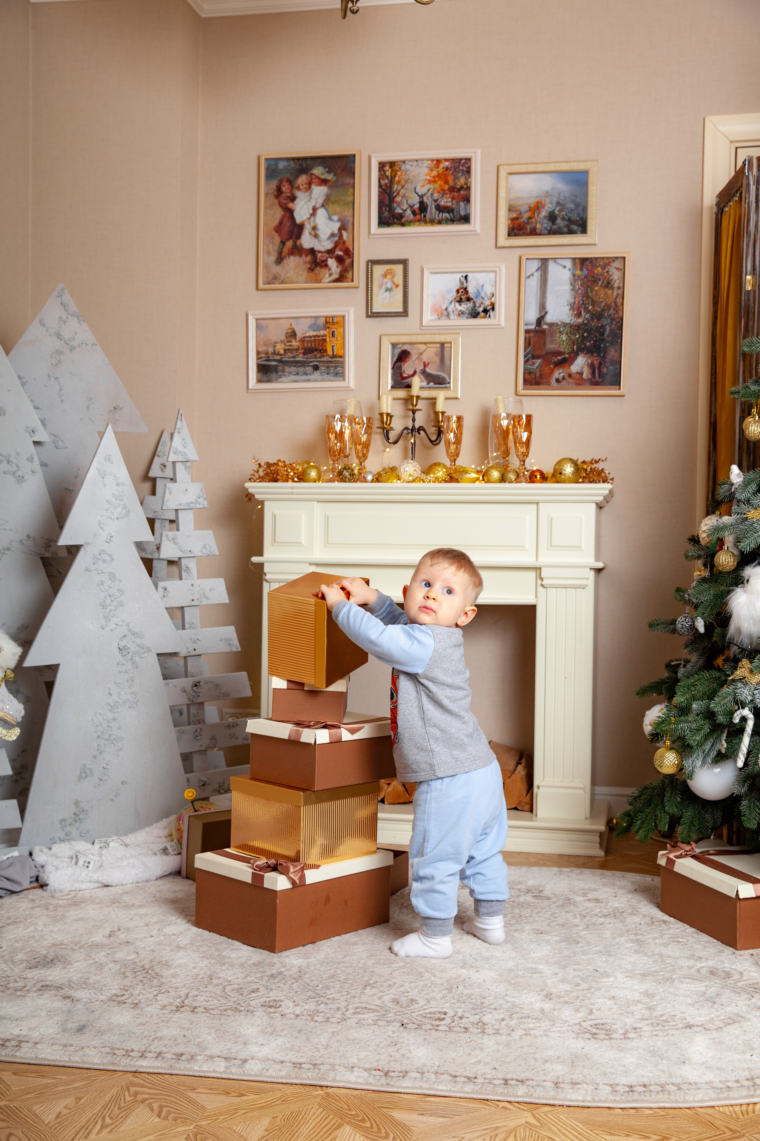 Новогодняя фотосессия для Виталия, Яны и Дани. Фотограф в Железнодорожном и Балашихе