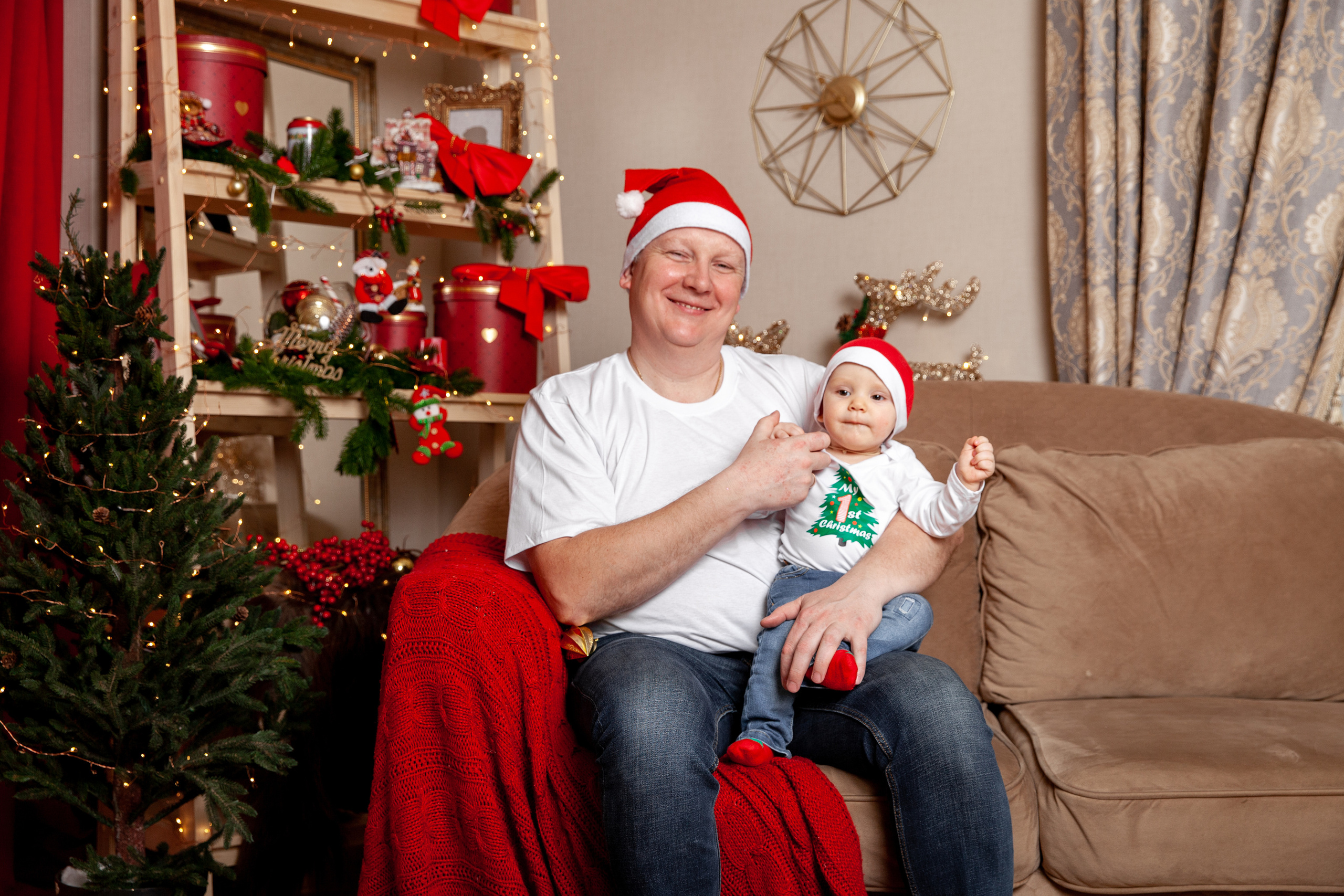 Новый год маленькой Ксюши и родителей. Фотограф в Железнодорожном и Балашихе
