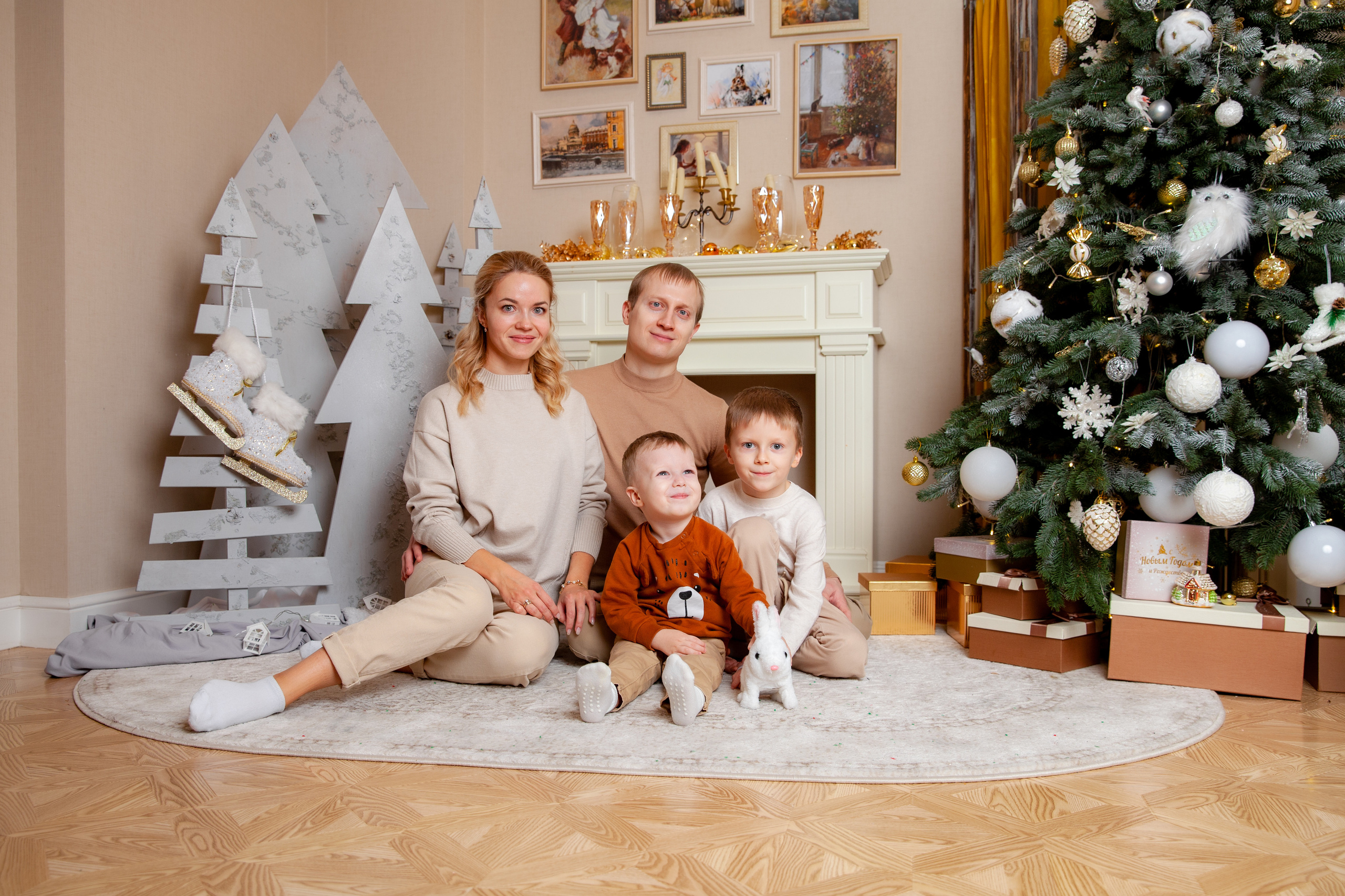 Новогодняя семейная фотосессия. Фотограф в Железнодорожном и Балашихе