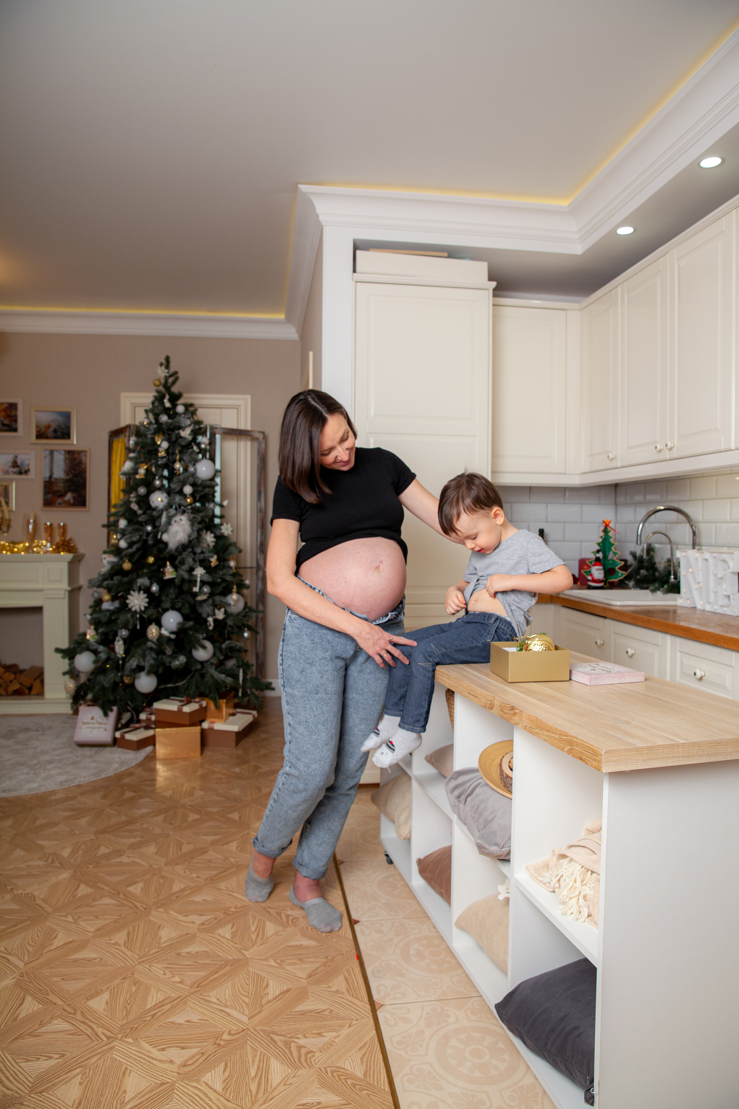 Новогодняя фотосессия беременности для Светланы. Фотограф в Железнодорожном и Балашихе