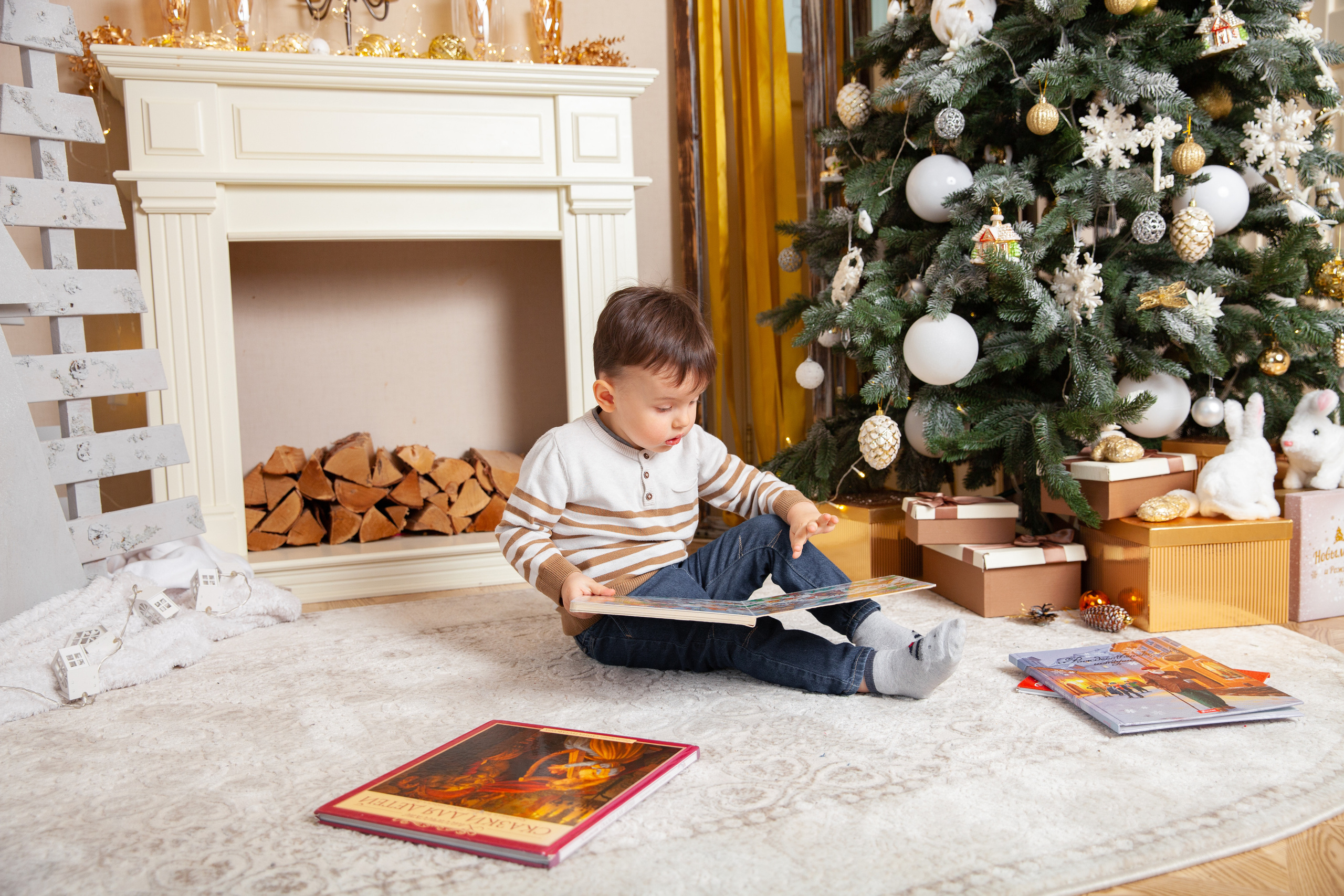 Новогодняя фотосессия беременности для Светланы. Фотограф в Железнодорожном и Балашихе