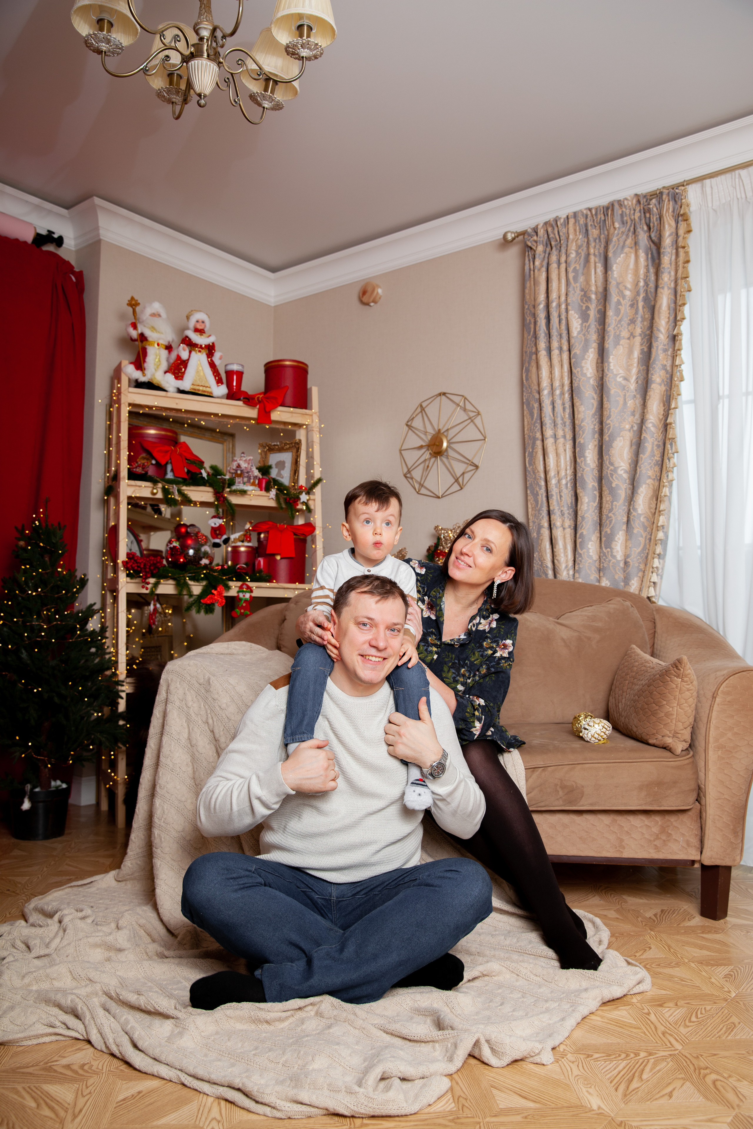 Новогодняя фотосессия беременности для Светланы. Фотограф в Железнодорожном и Балашихе