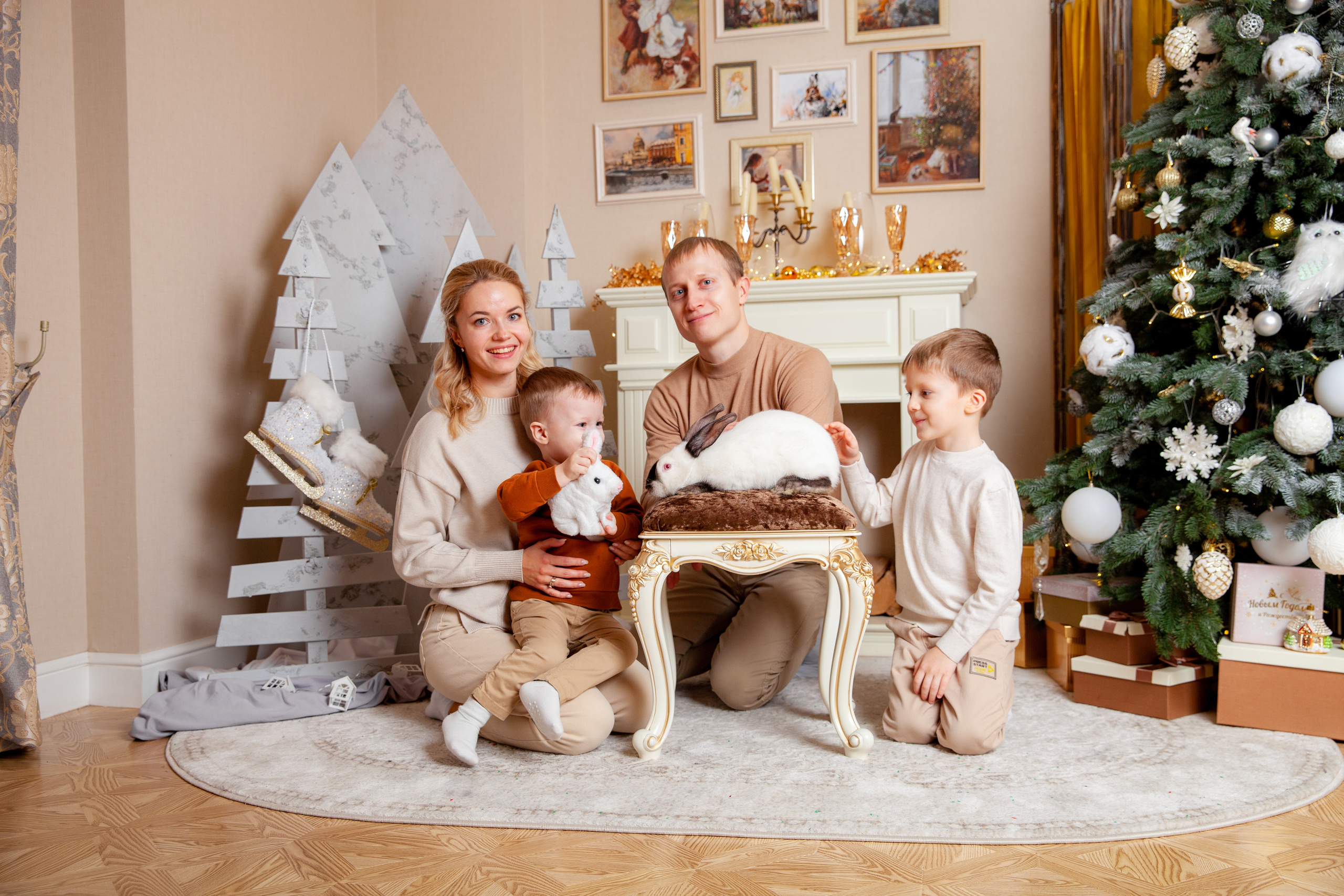 Новогодняя семейная фотосессия. Фотограф в Железнодорожном и Балашихе