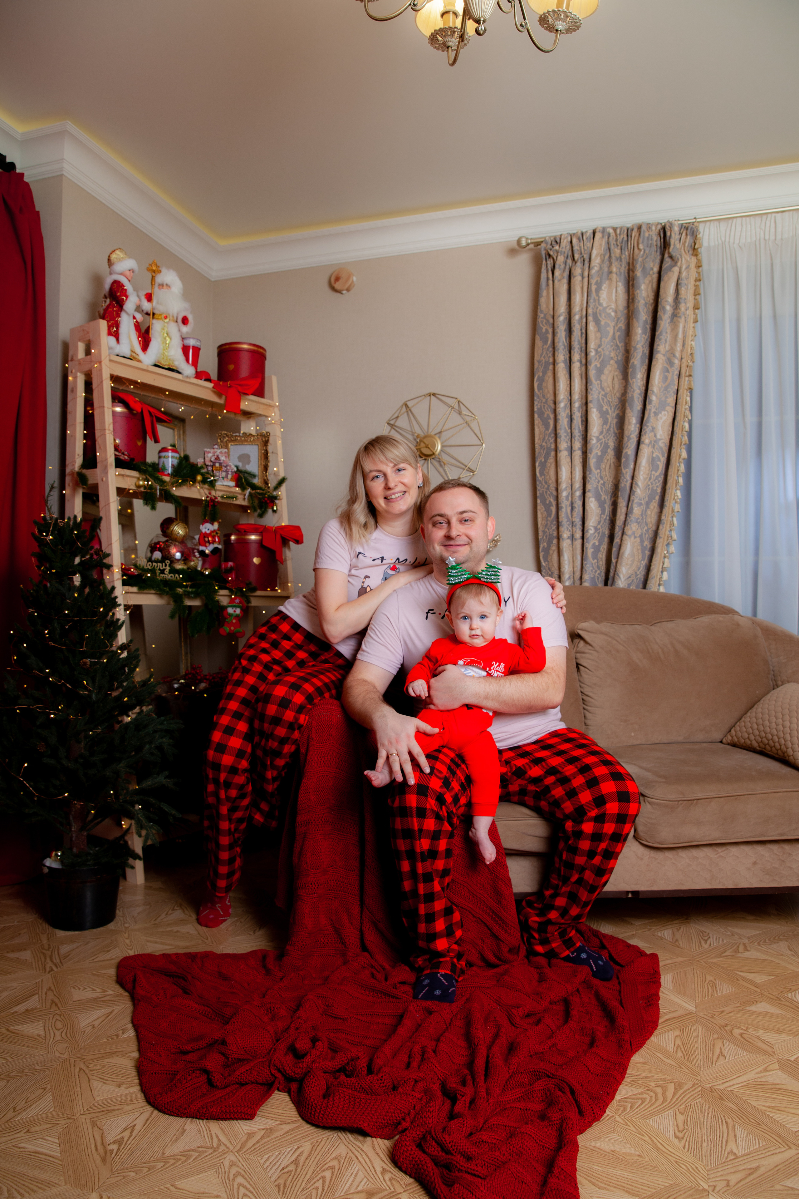 Настя, Никита и Верочка. Новогодняя фотосессия. Фотограф в Железнодорожном и Балашихе