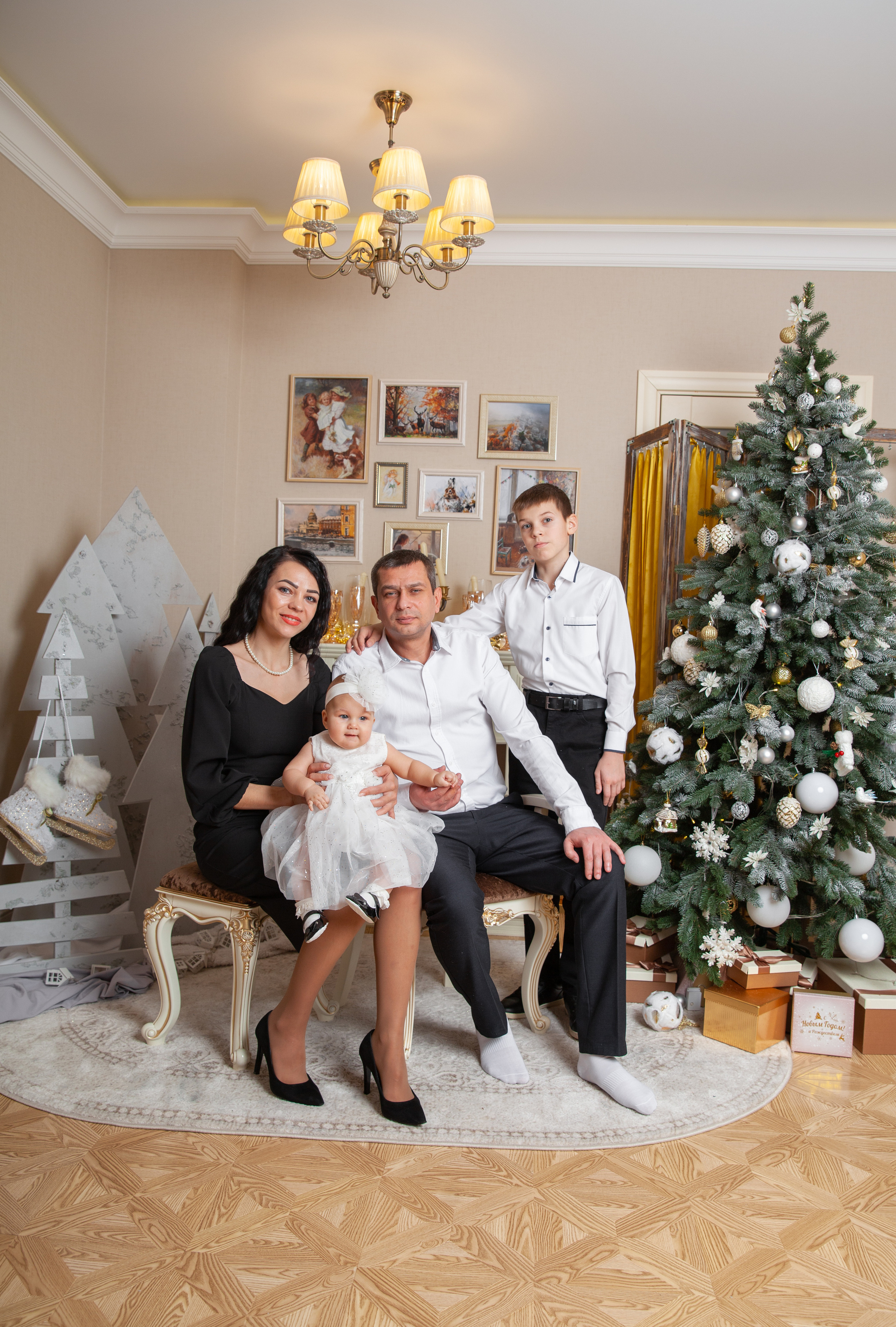 Анна. Новогодняя семейная фотосессия. Фотограф в Железнодорожном и Балашихе