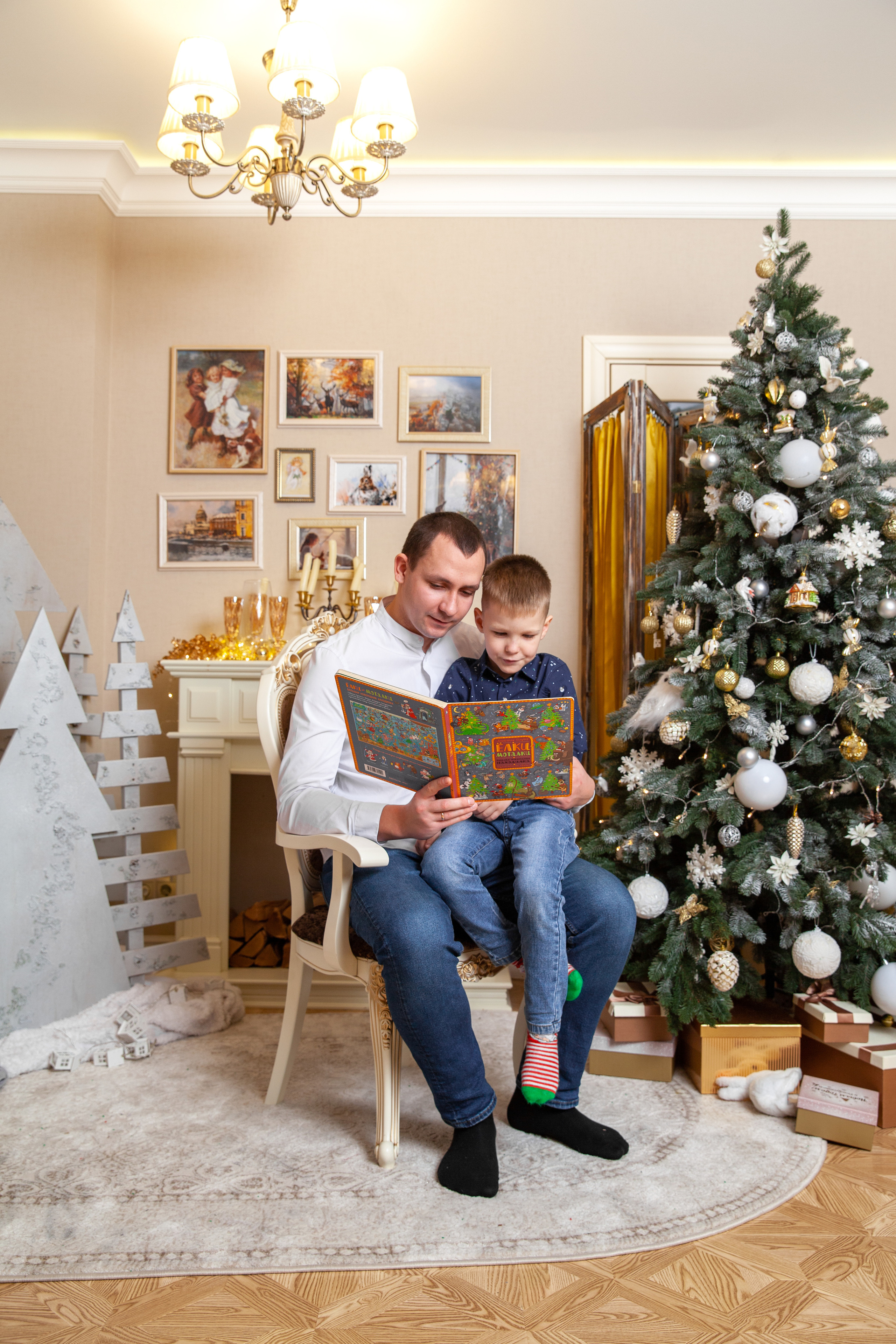 Новогодняя семейная фотосессия для Анастасии. Фотограф в Железнодорожном и Балашихе