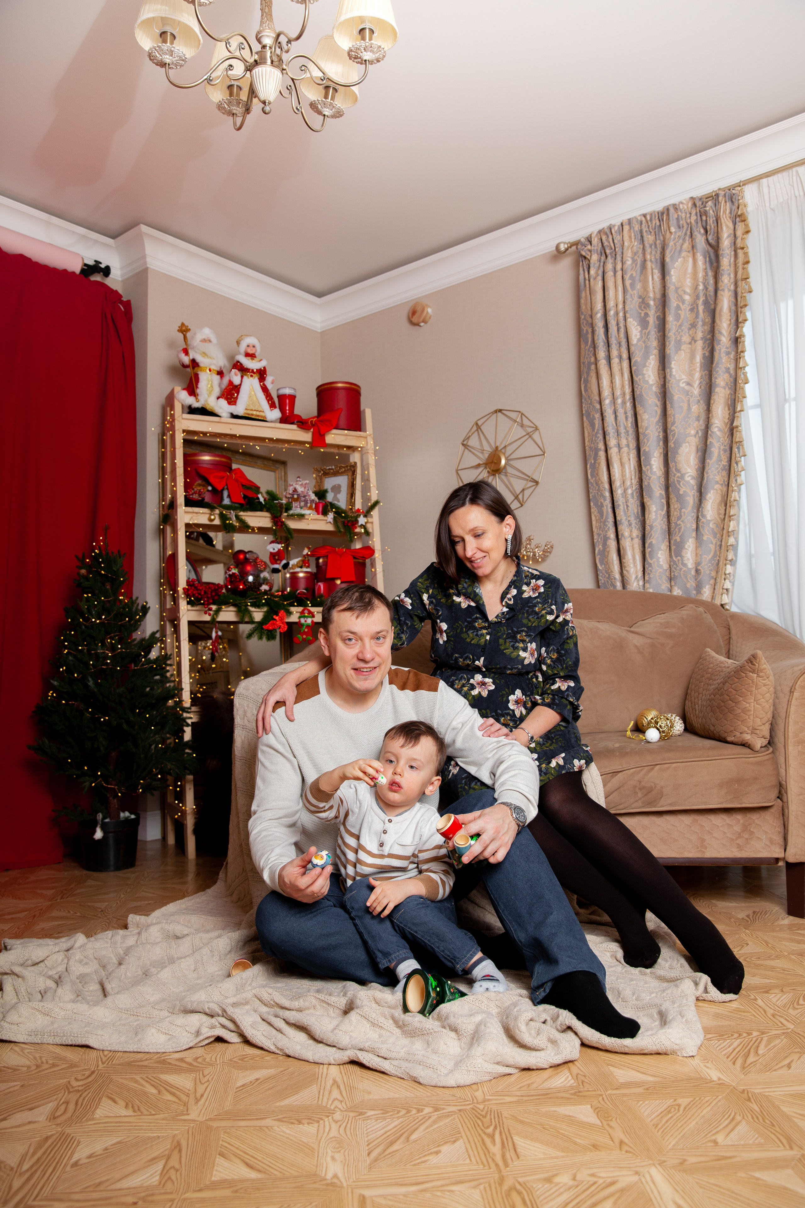 Новогодняя фотосессия беременности для Светланы. Фотограф в Железнодорожном и Балашихе