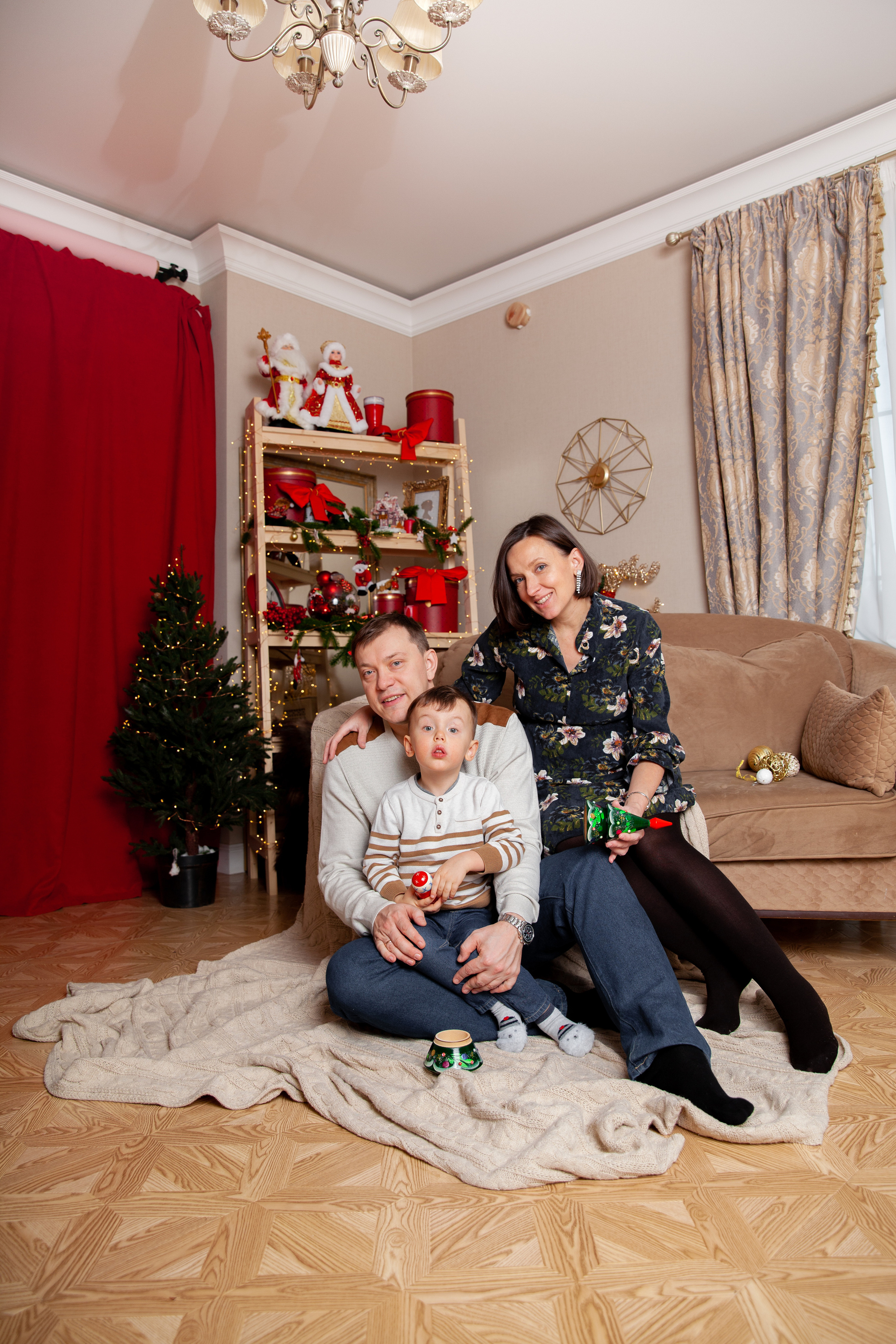 Новогодняя фотосессия беременности для Светланы. Фотограф в Железнодорожном и Балашихе