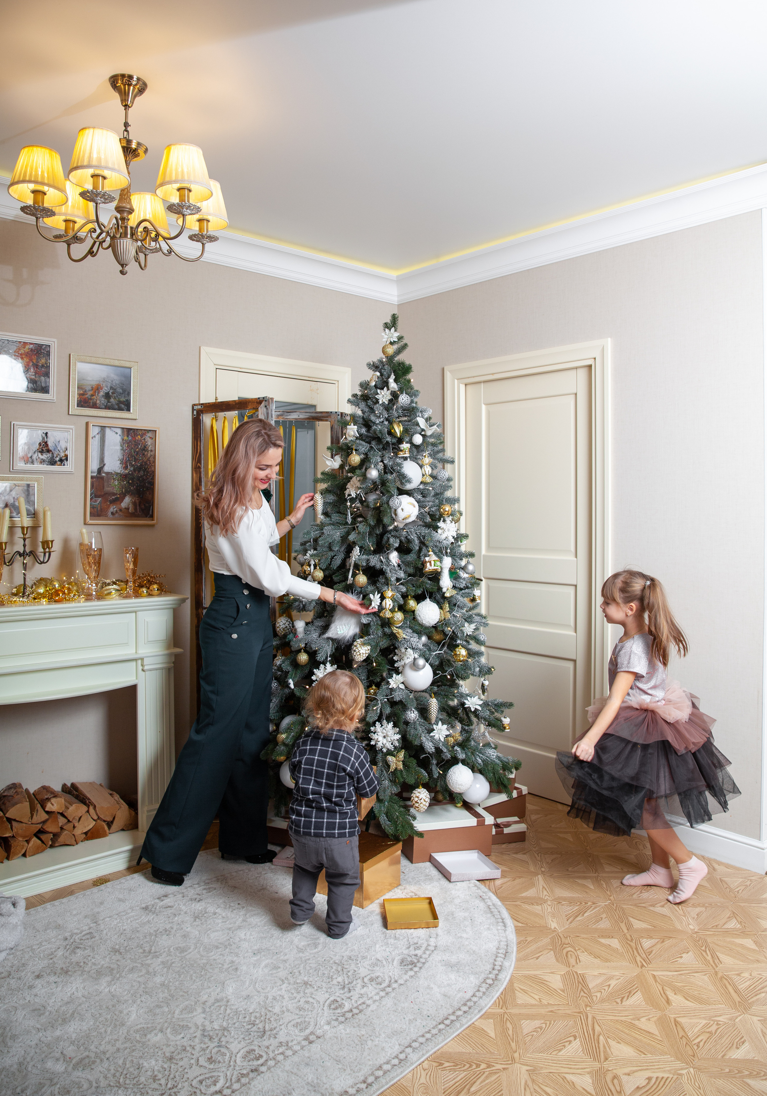 Мария с малышами. Новогодняя фотосессия. Фотограф в Железнодорожном и Балашихе