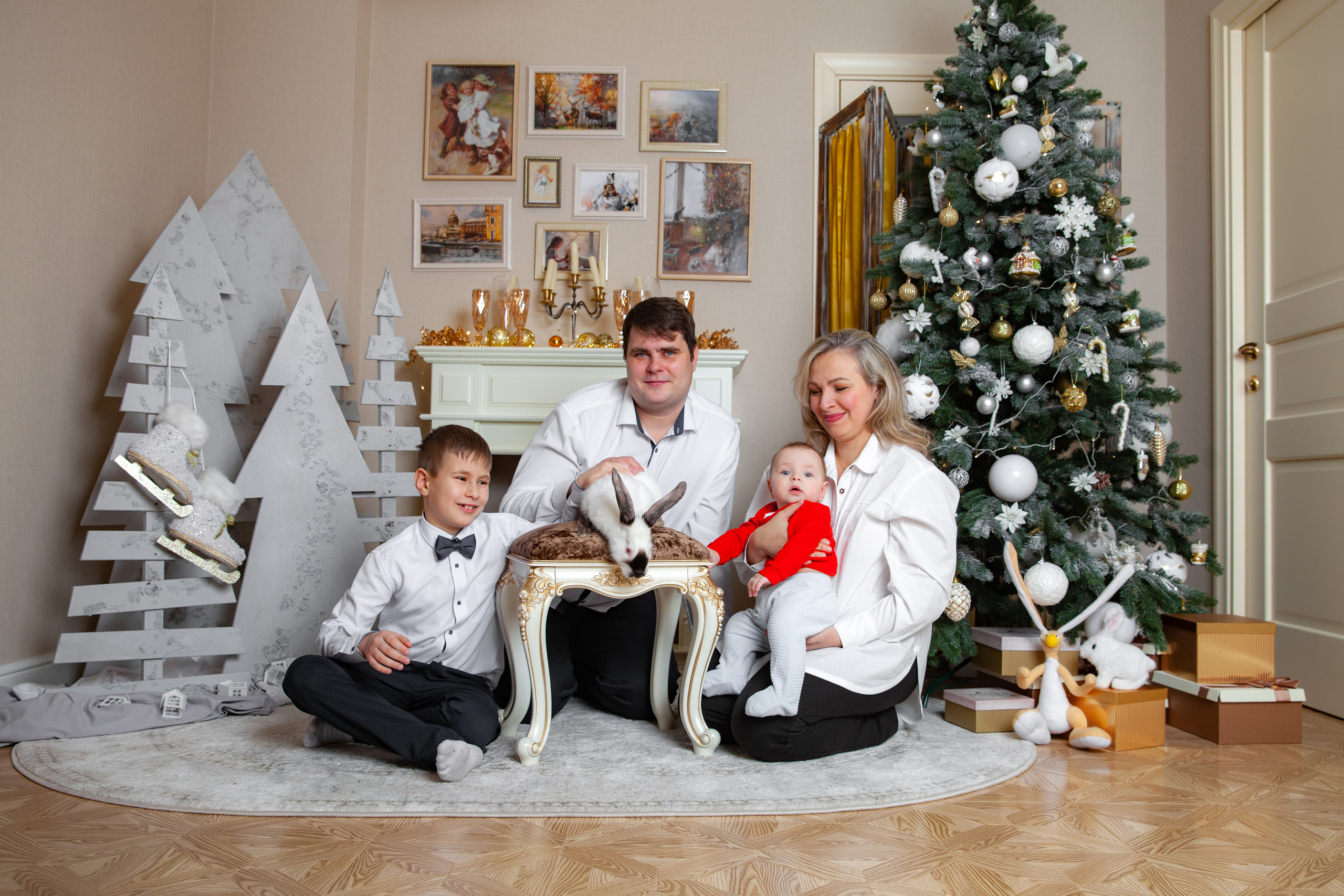 Новогодняя фотосессия для Оли и семьи. Фотограф в Железнодорожном и Балашихе