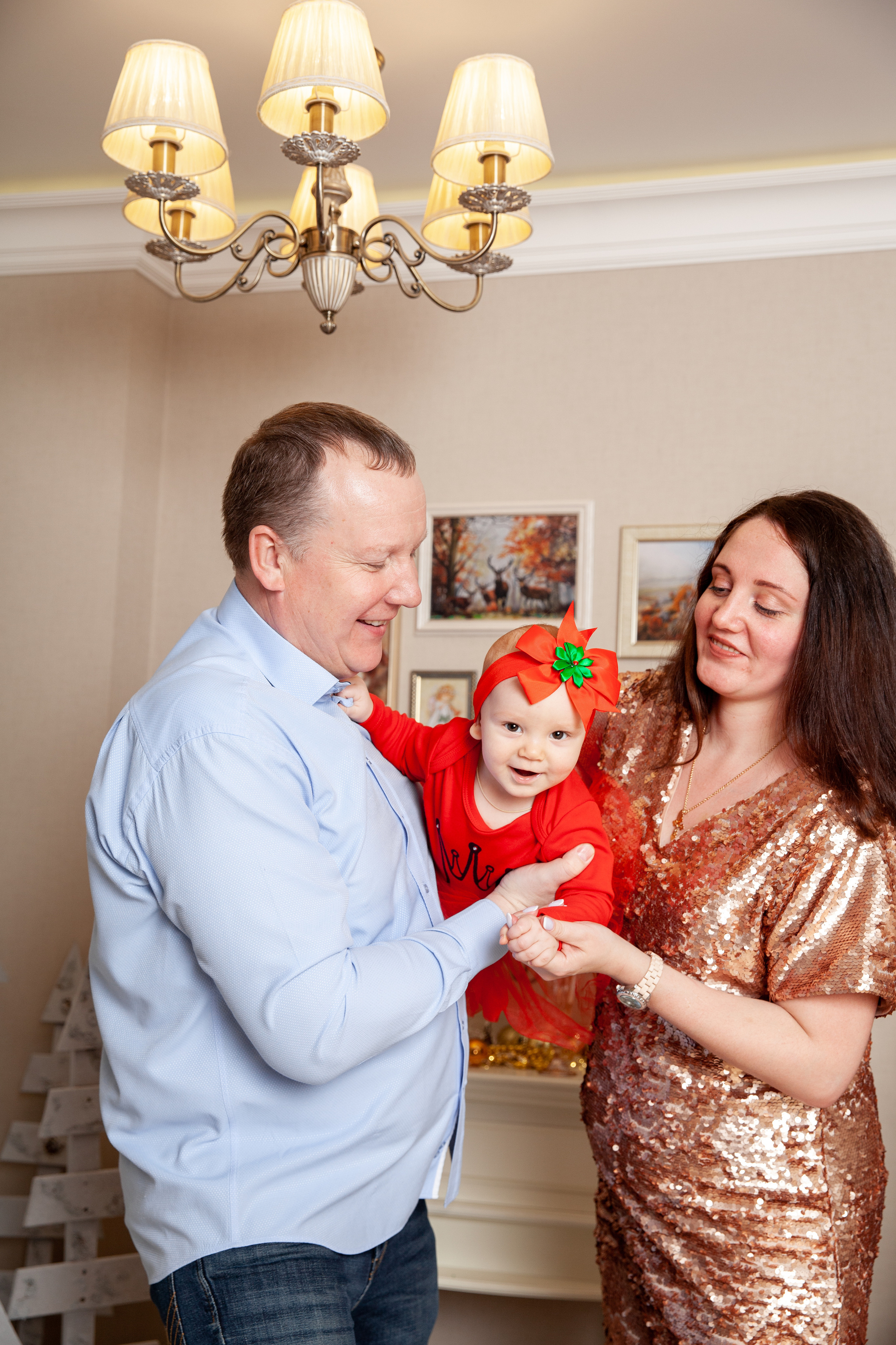 Новый год маленькой Ксюши и родителей. Фотограф в Железнодорожном и Балашихе