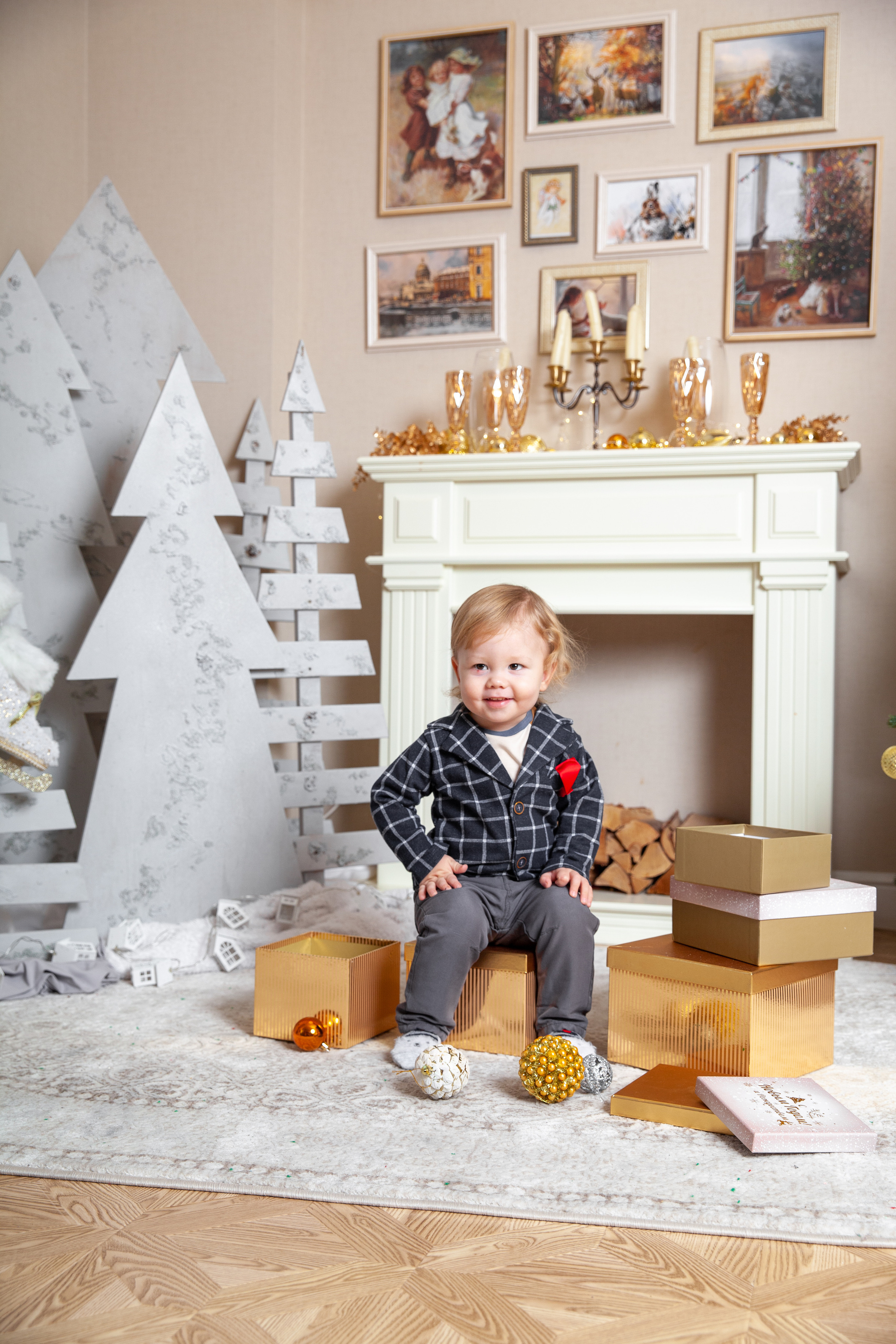 Мария с малышами. Новогодняя фотосессия. Фотограф в Железнодорожном и Балашихе