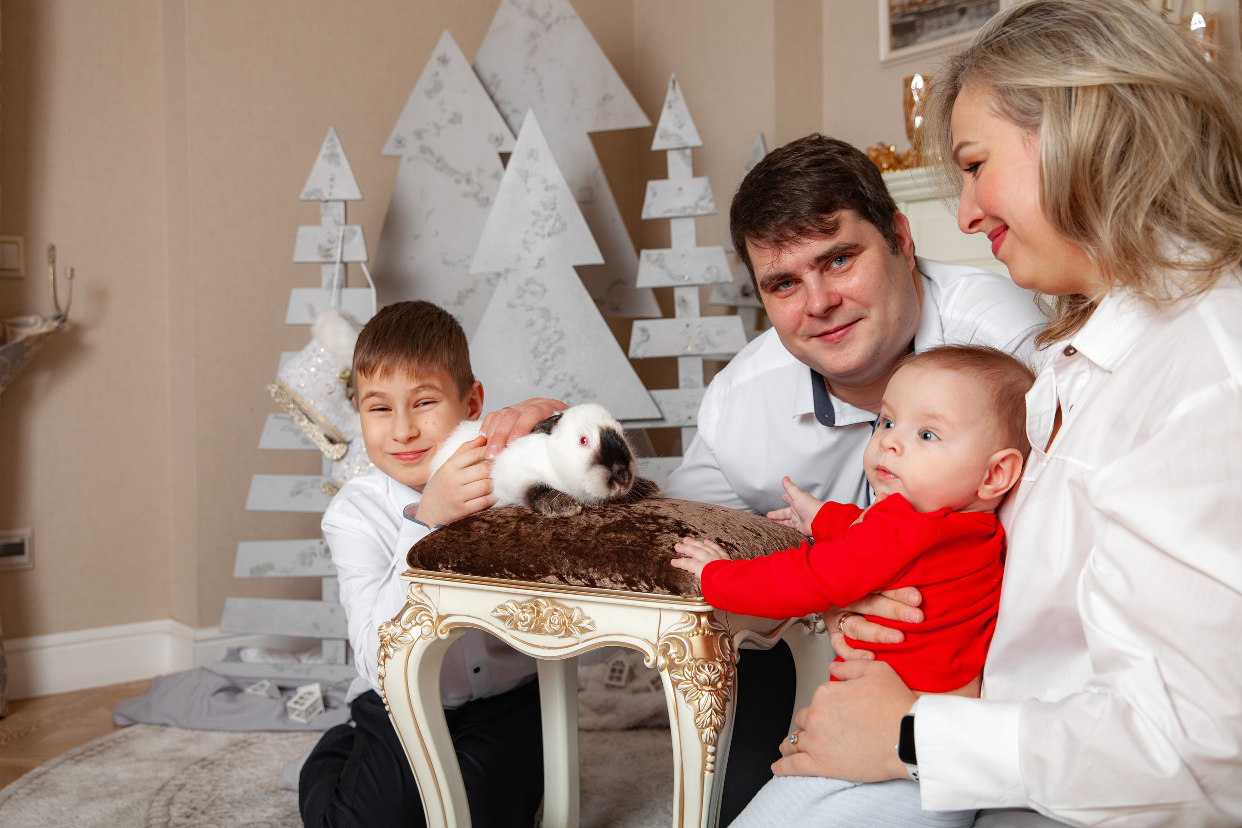 Новогодняя фотосессия для Оли и семьи. Фотограф в Железнодорожном и Балашихе