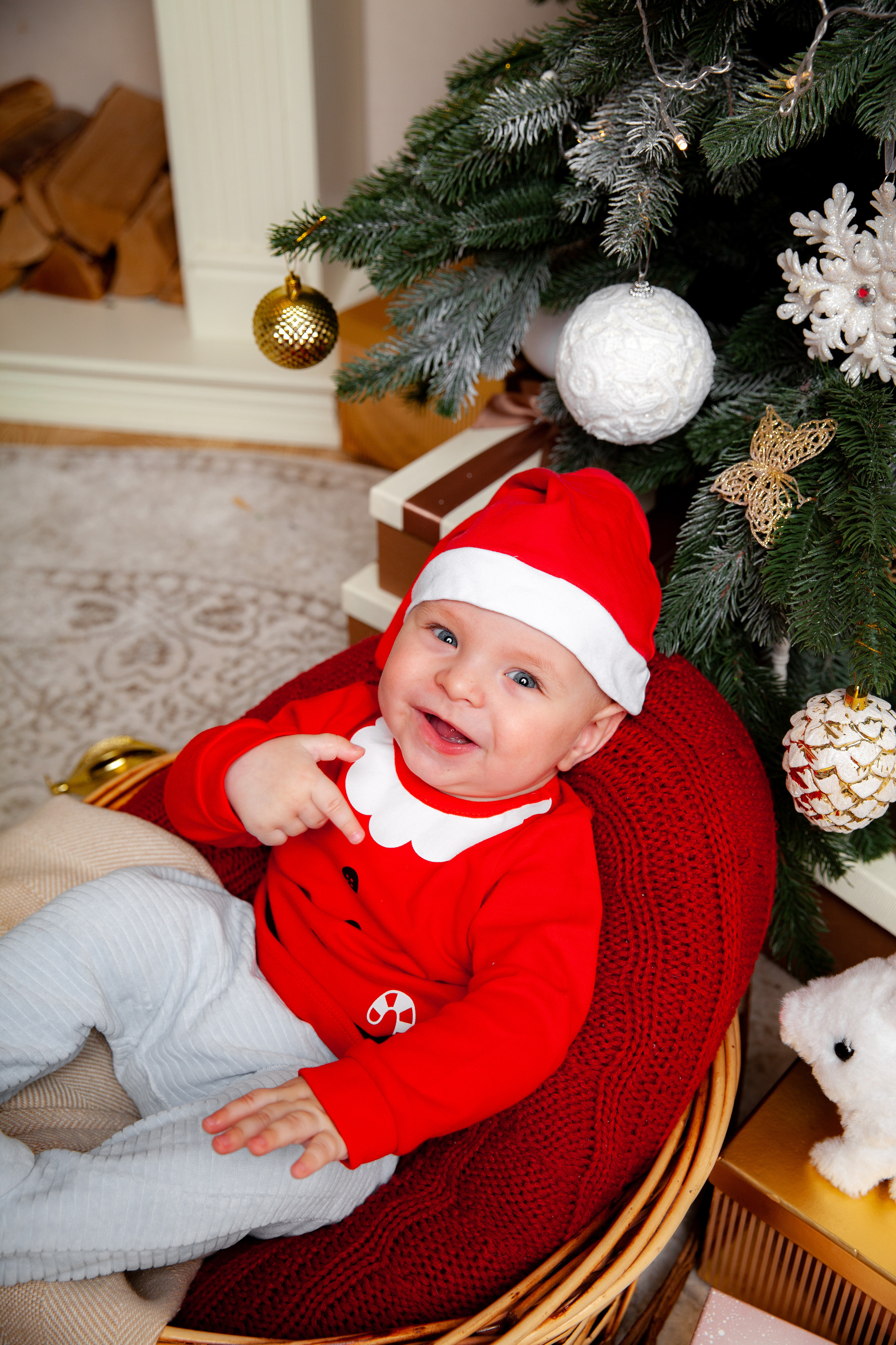 Новогодняя фотосессия для Оли и семьи. Фотограф в Железнодорожном и Балашихе