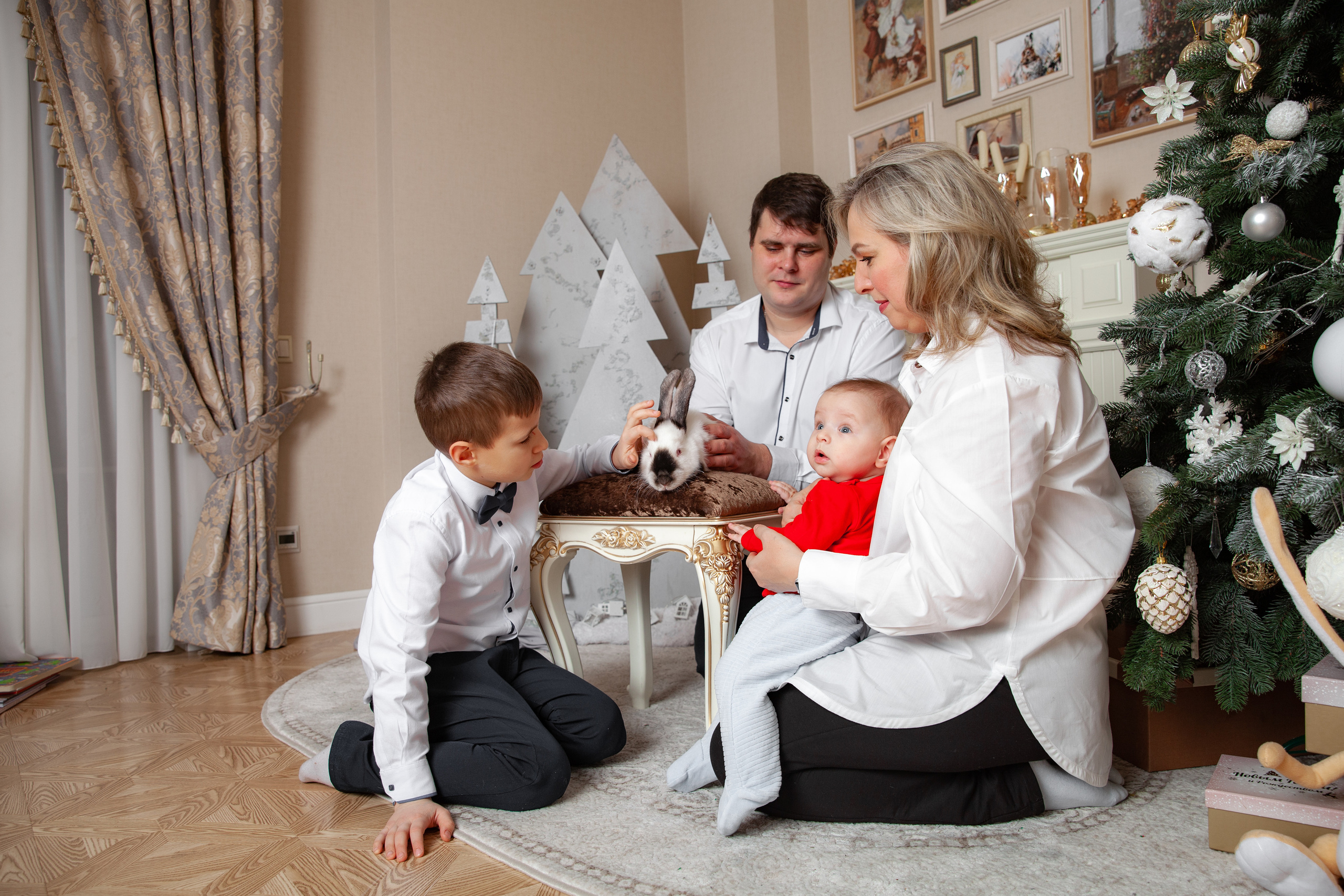 Новогодняя фотосессия для Оли и семьи. Фотограф в Железнодорожном и Балашихе