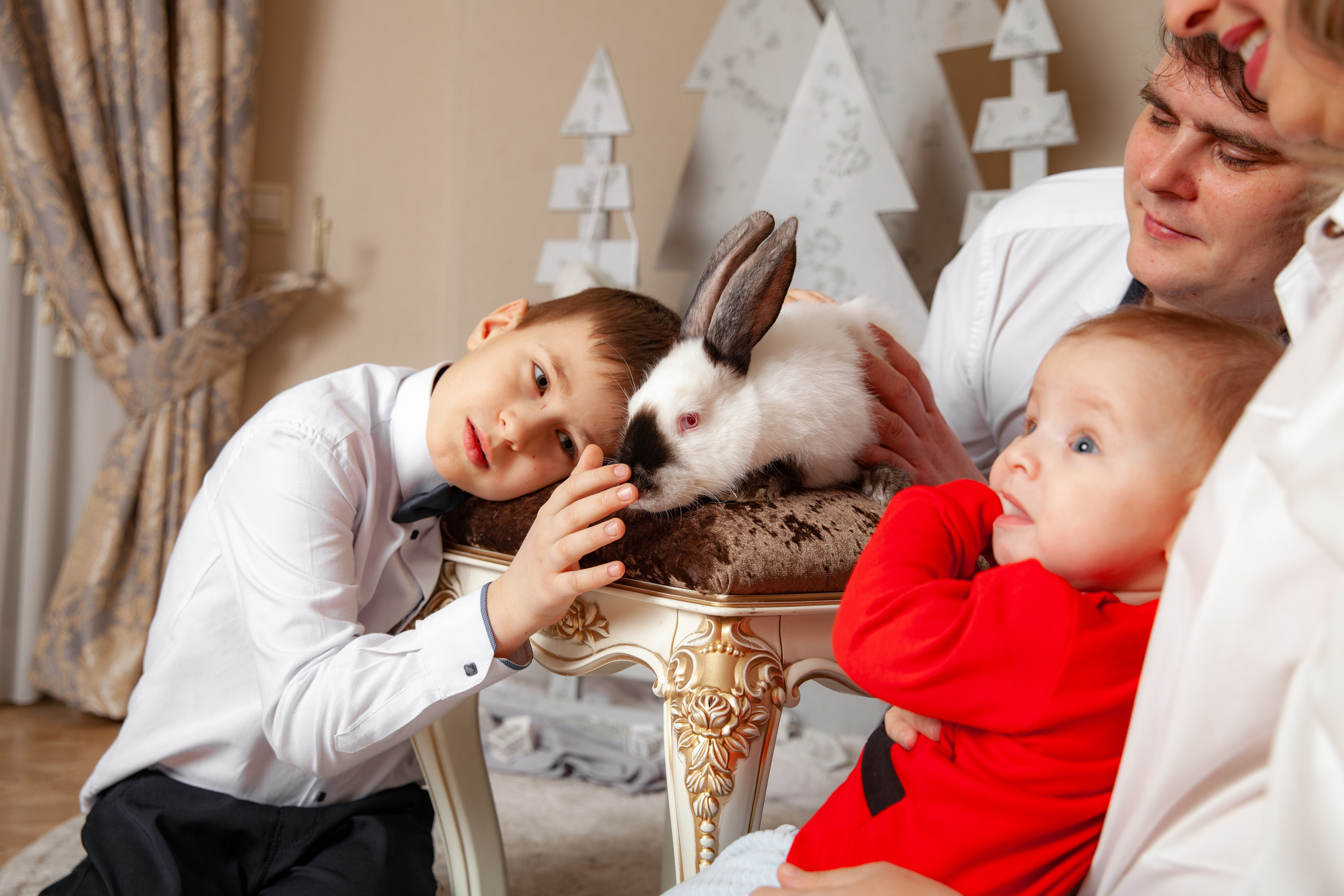 Новогодняя фотосессия для Оли и семьи. Фотограф в Железнодорожном и Балашихе