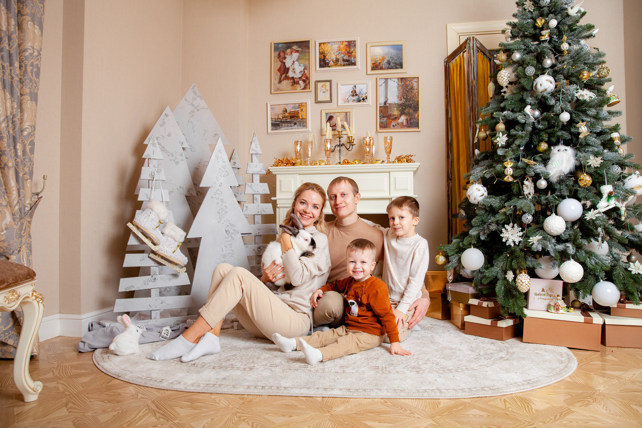 Новогодняя семейная фотосессия. Фотограф в Железнодорожном и Балашихе