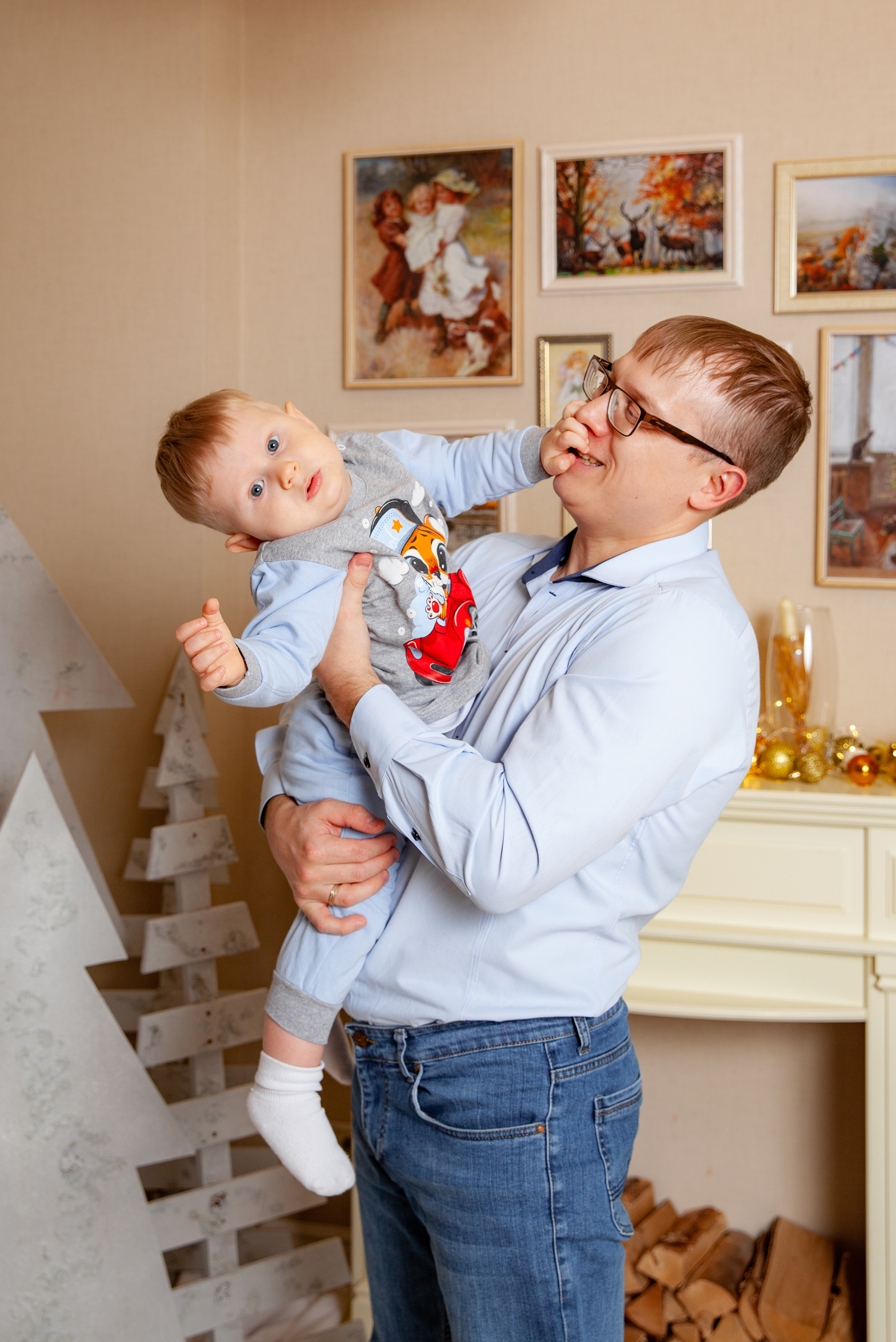 Новогодняя фотосессия для Виталия, Яны и Дани. Фотограф в Железнодорожном и Балашихе