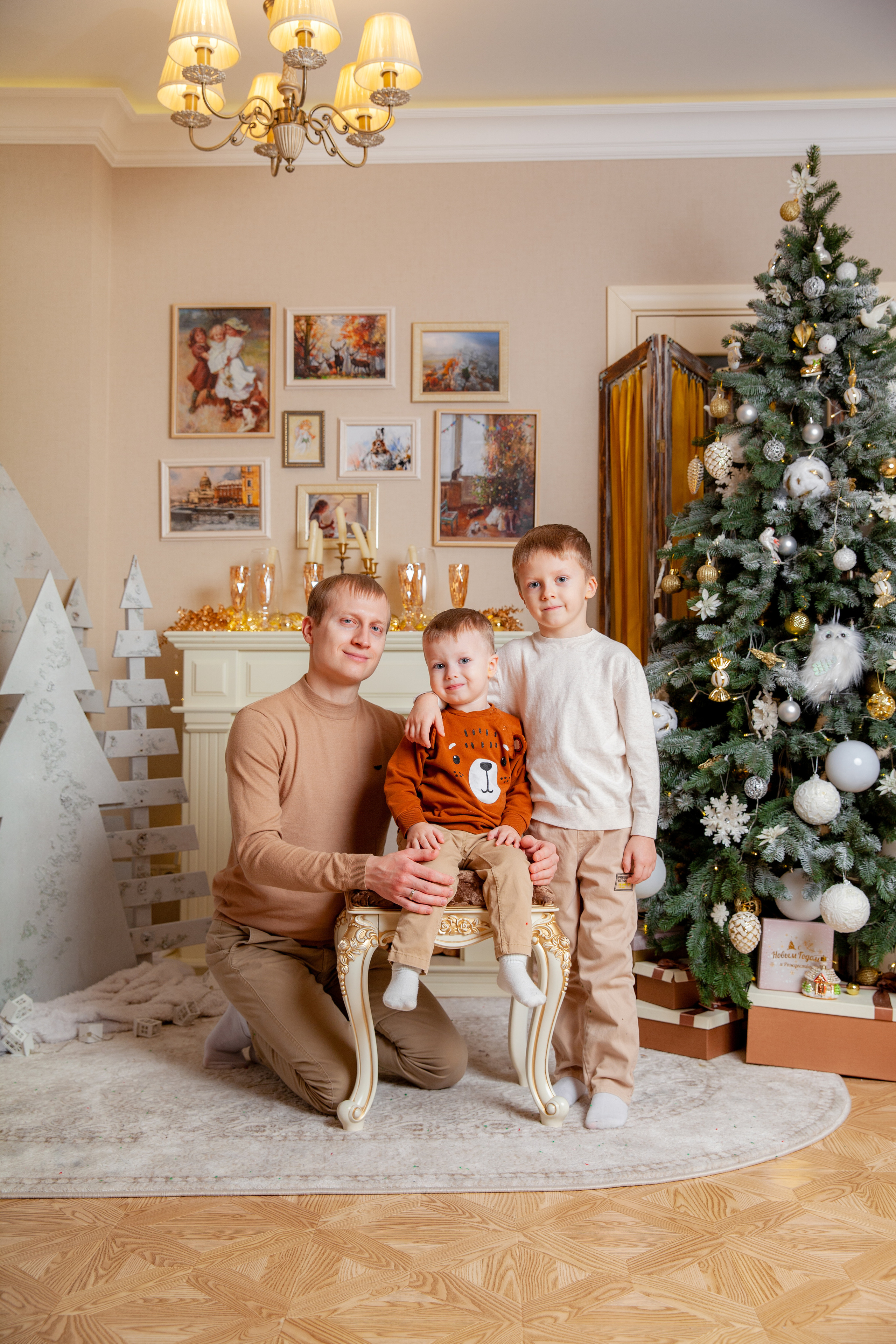 Новогодняя семейная фотосессия. Фотограф в Железнодорожном и Балашихе
