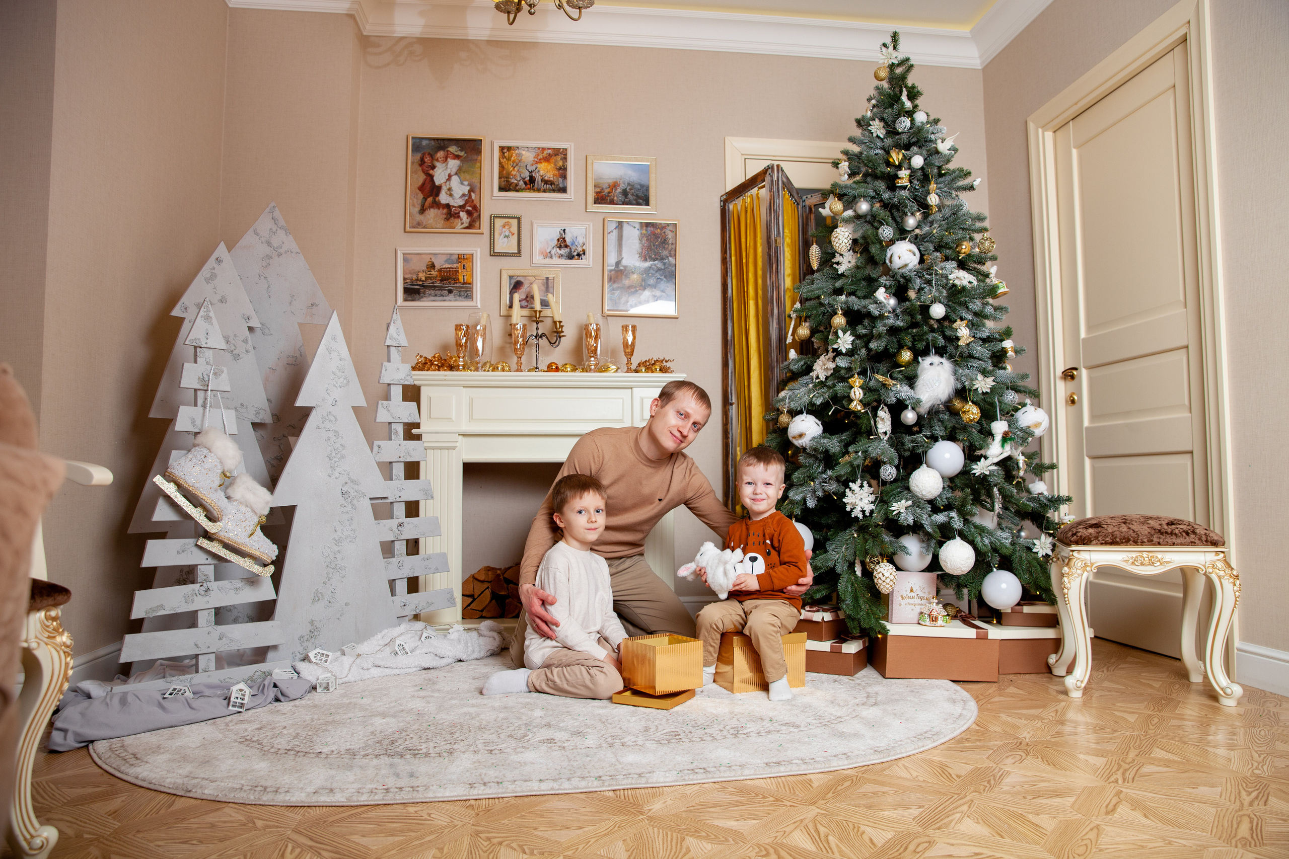 Новогодняя семейная фотосессия. Фотограф в Железнодорожном и Балашихе