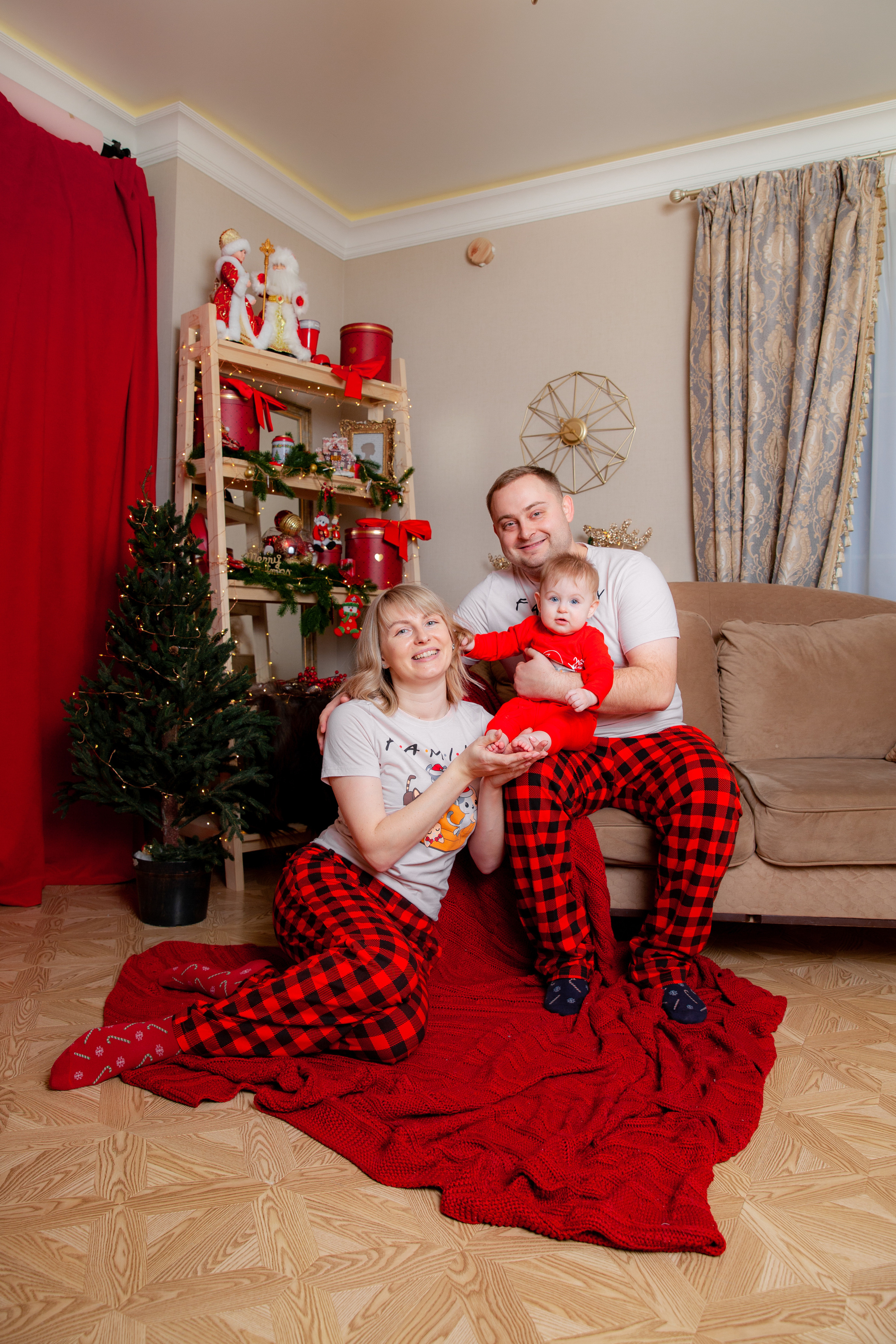 Настя, Никита и Верочка. Новогодняя фотосессия. Фотограф в Железнодорожном и Балашихе