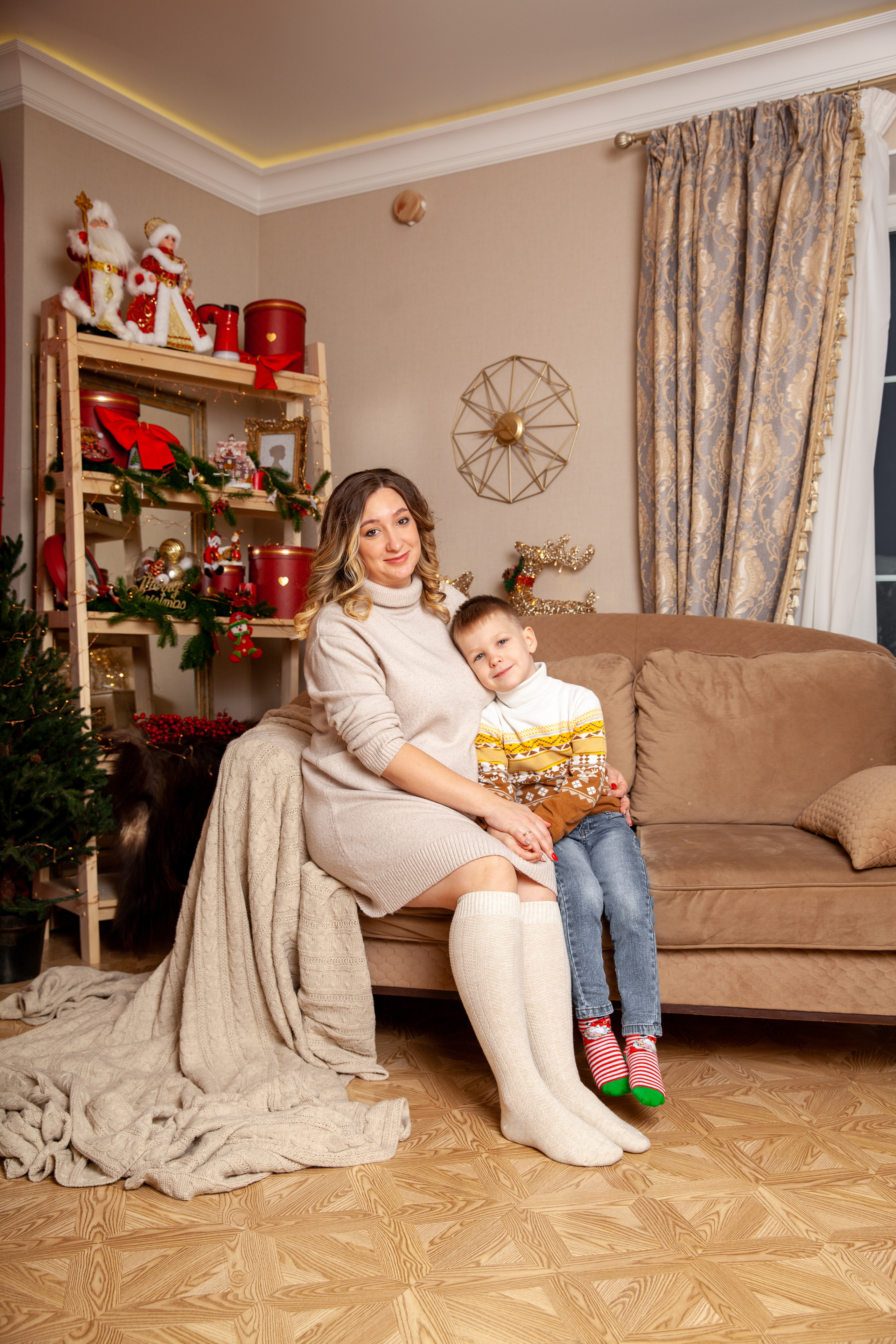 Новогодняя семейная фотосессия для Анастасии. Фотограф в Железнодорожном и Балашихе