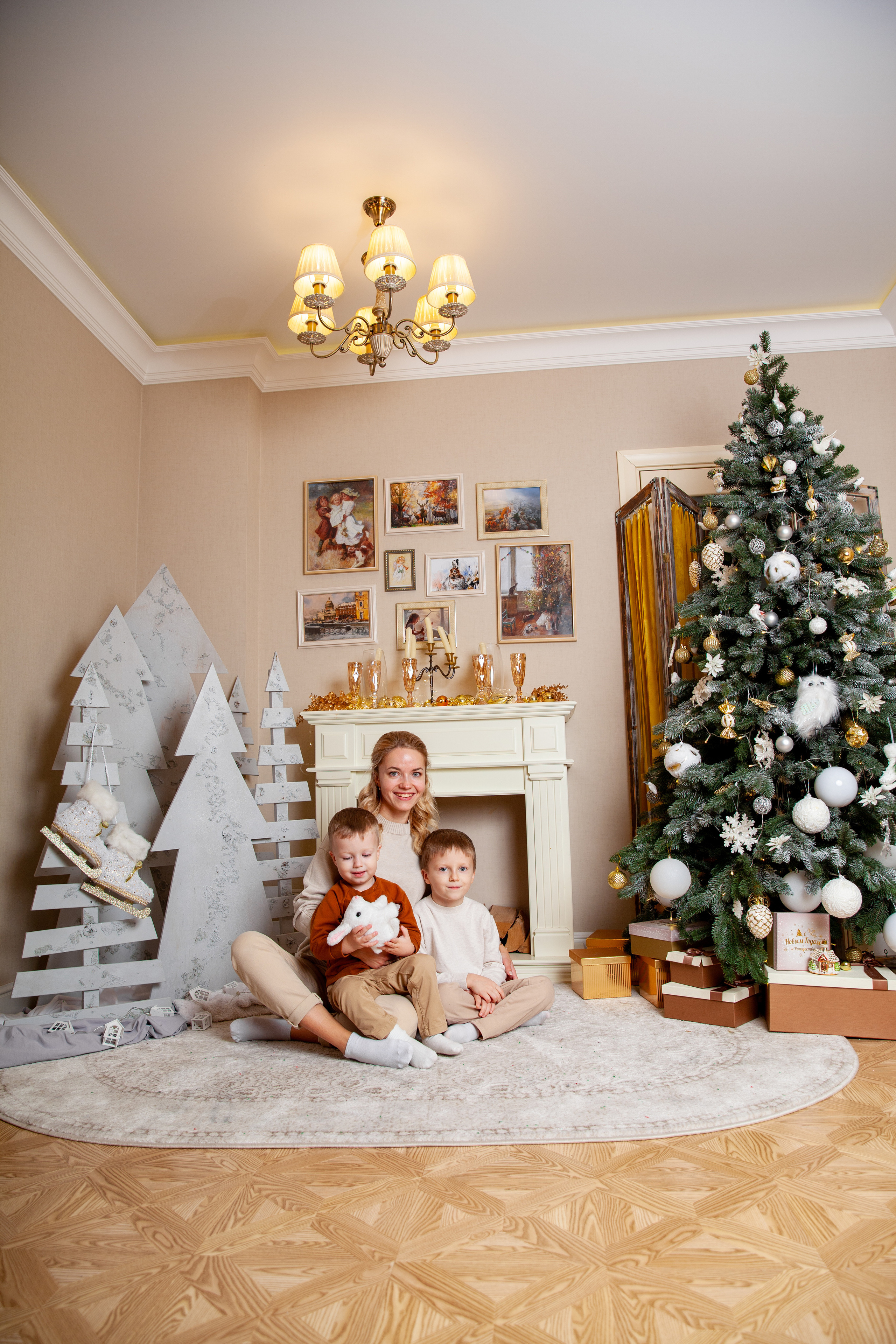 Новогодняя семейная фотосессия. Фотограф в Железнодорожном и Балашихе