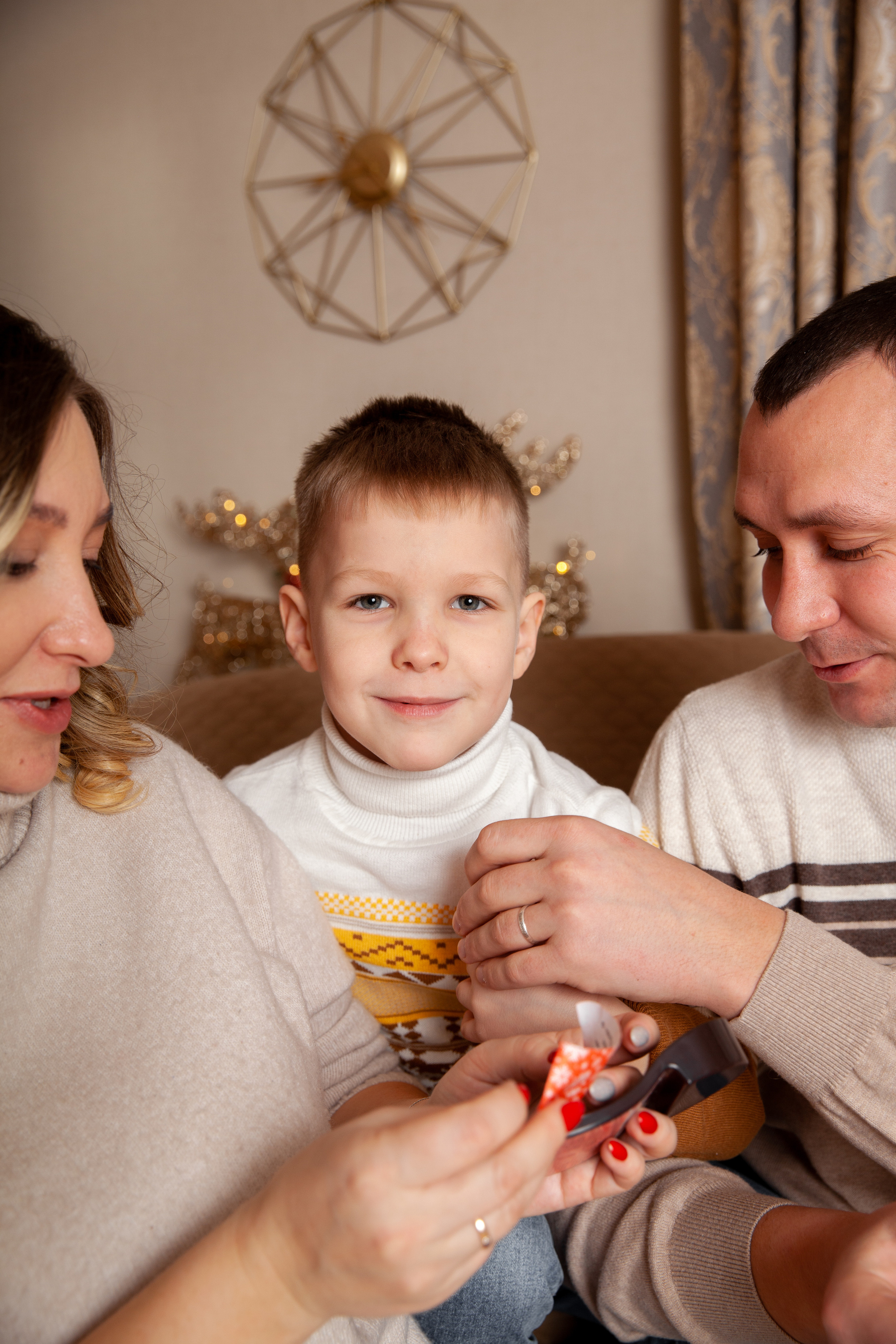 Новогодняя семейная фотосессия для Анастасии. Фотограф в Железнодорожном и Балашихе