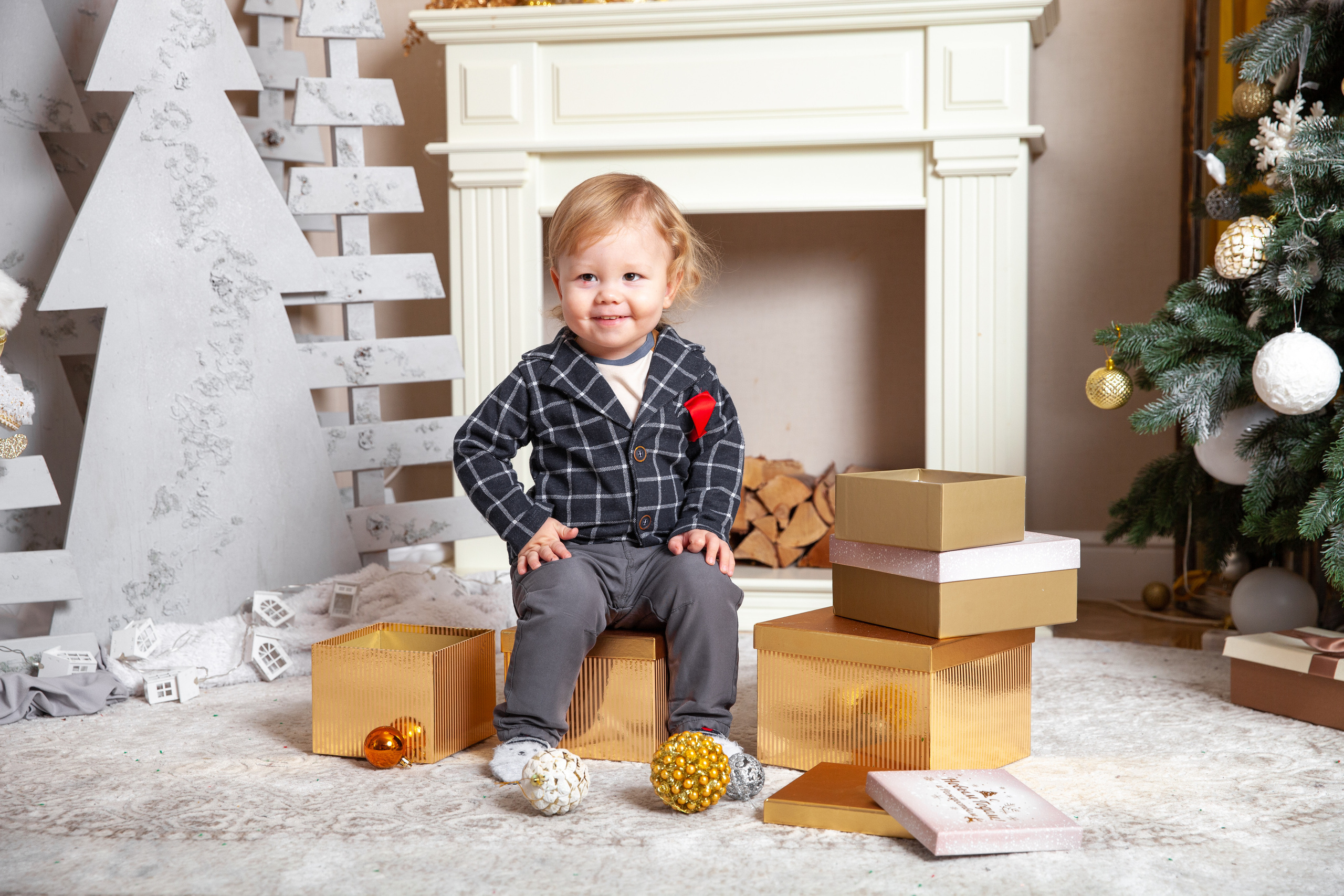 Мария с малышами. Новогодняя фотосессия. Фотограф в Железнодорожном и Балашихе
