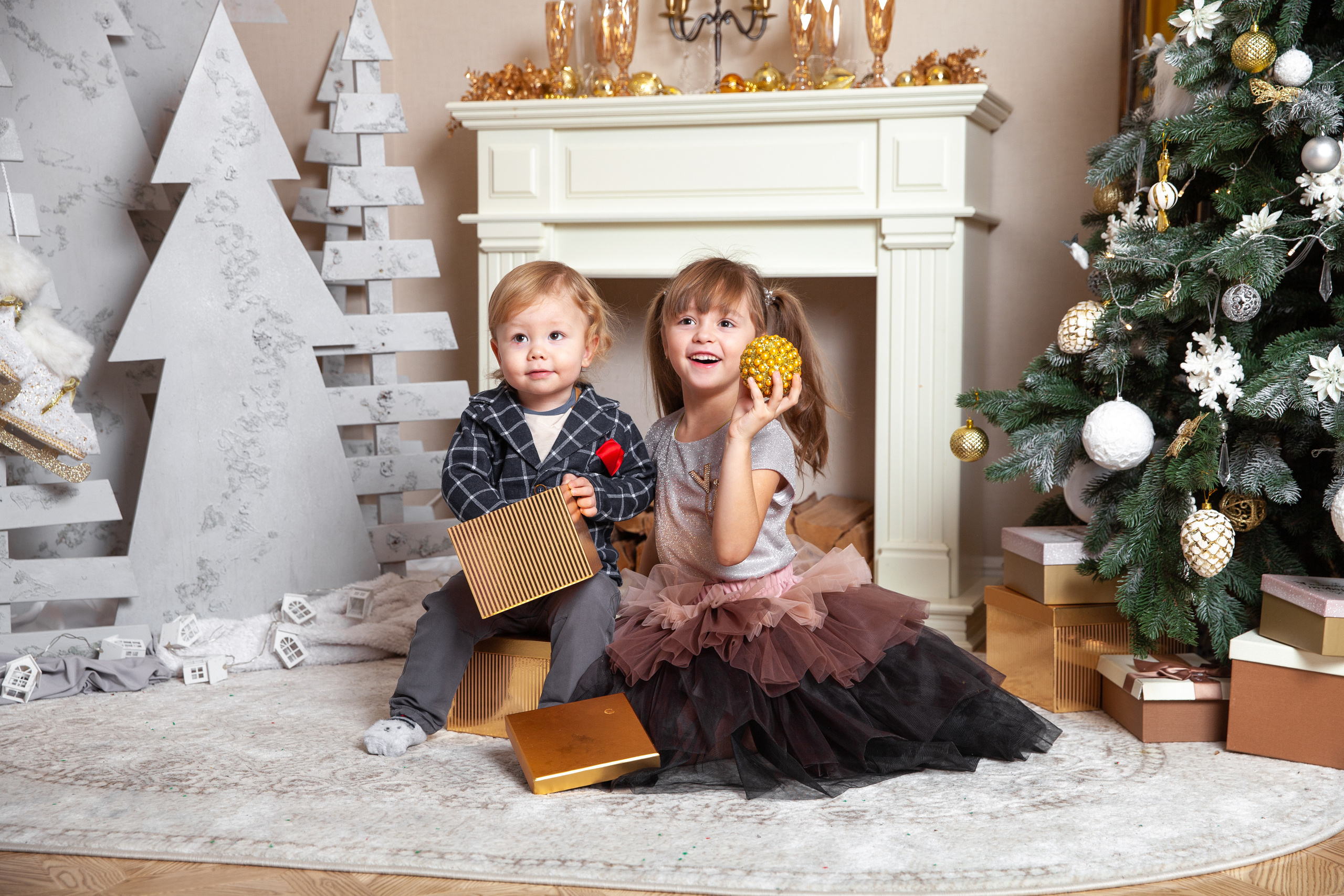 Мария с малышами. Новогодняя фотосессия. Фотограф в Железнодорожном и Балашихе