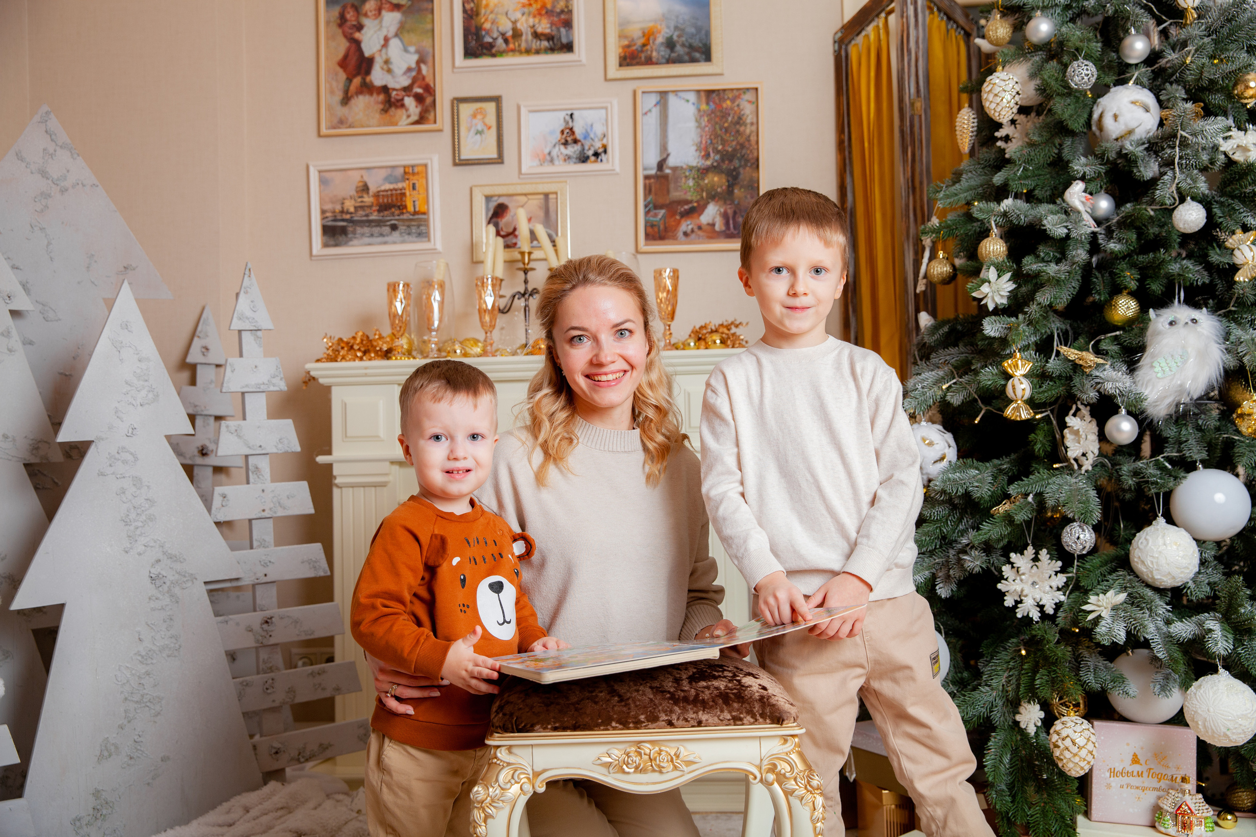 Новогодняя семейная фотосессия. Фотограф в Железнодорожном и Балашихе