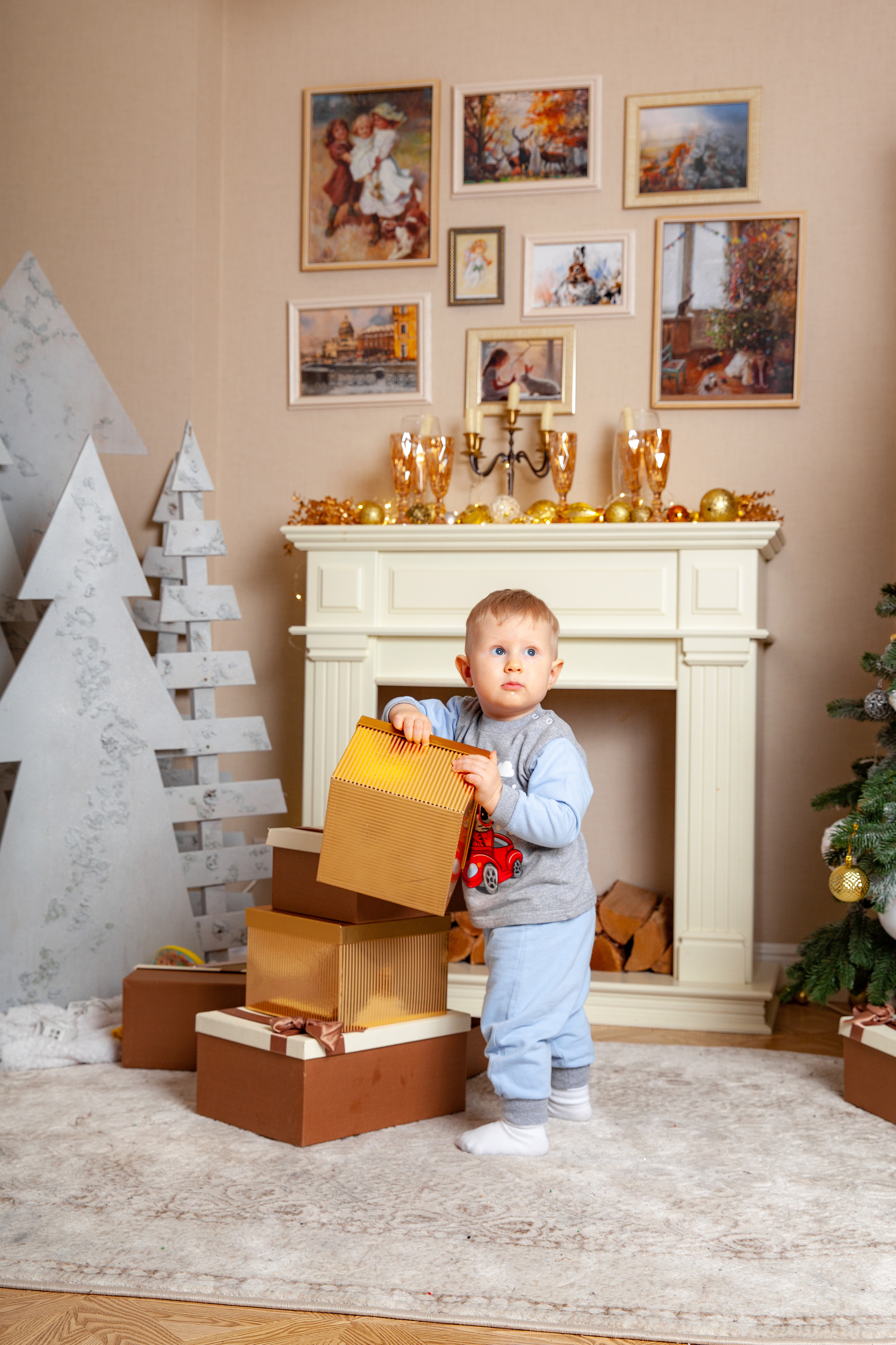 Новогодняя фотосессия для Виталия, Яны и Дани. Фотограф в Железнодорожном и Балашихе