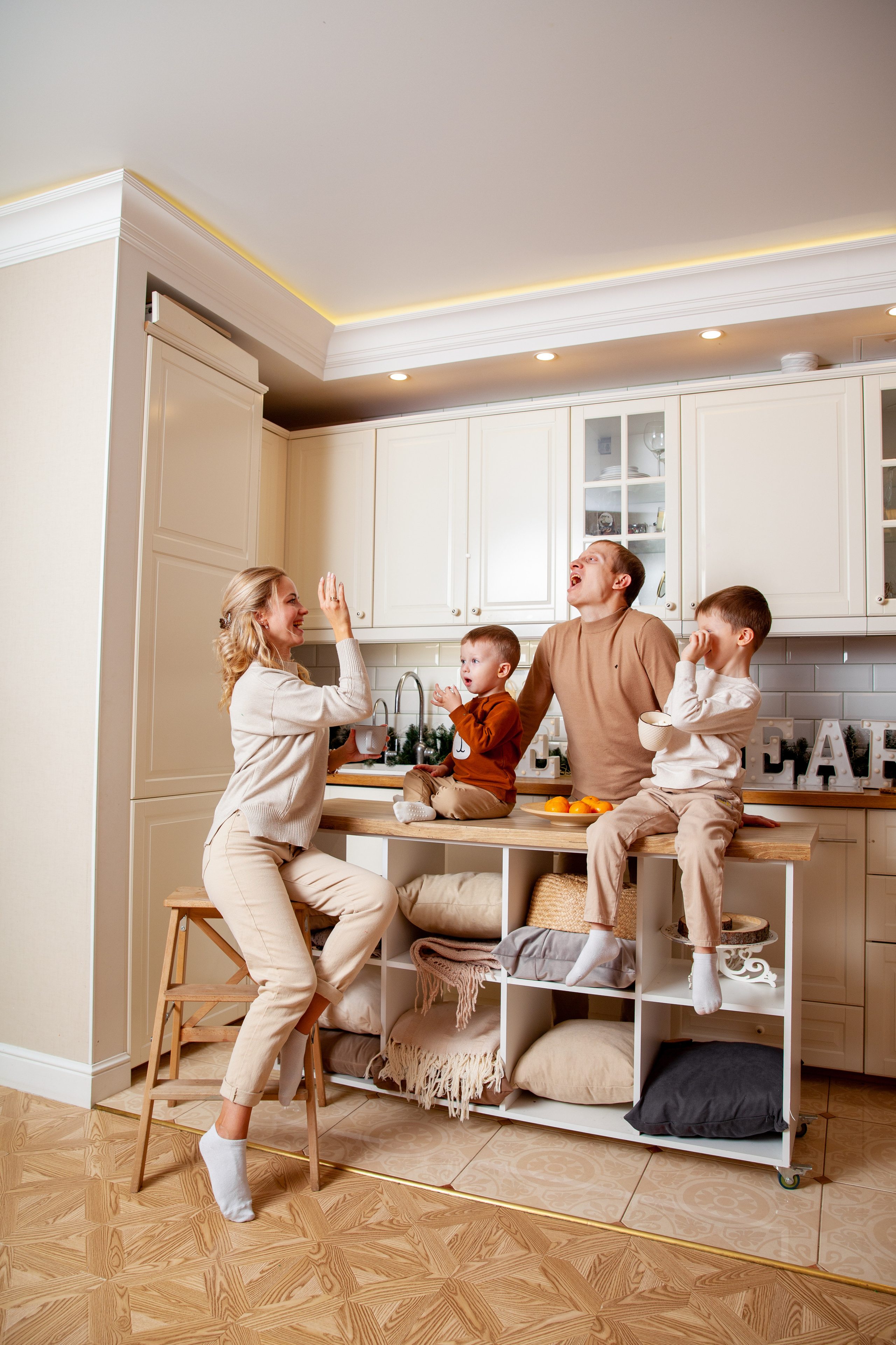 Новогодняя семейная фотосессия. Фотограф в Железнодорожном и Балашихе