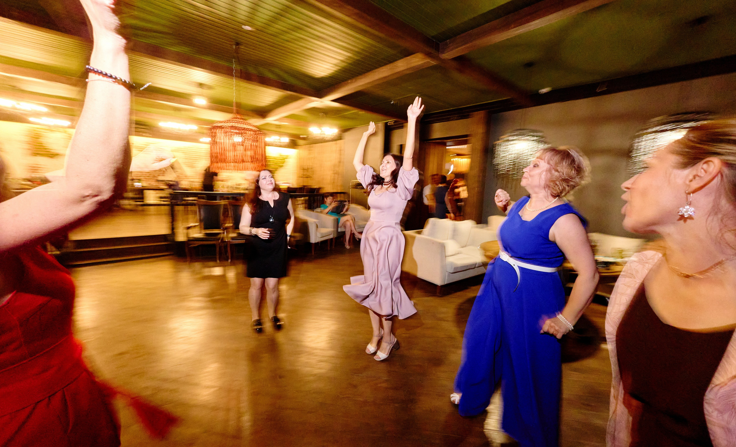 Выпускной 35 Сош. Фотограф Выпускные альбомы Таганрог Сергей Коробченко