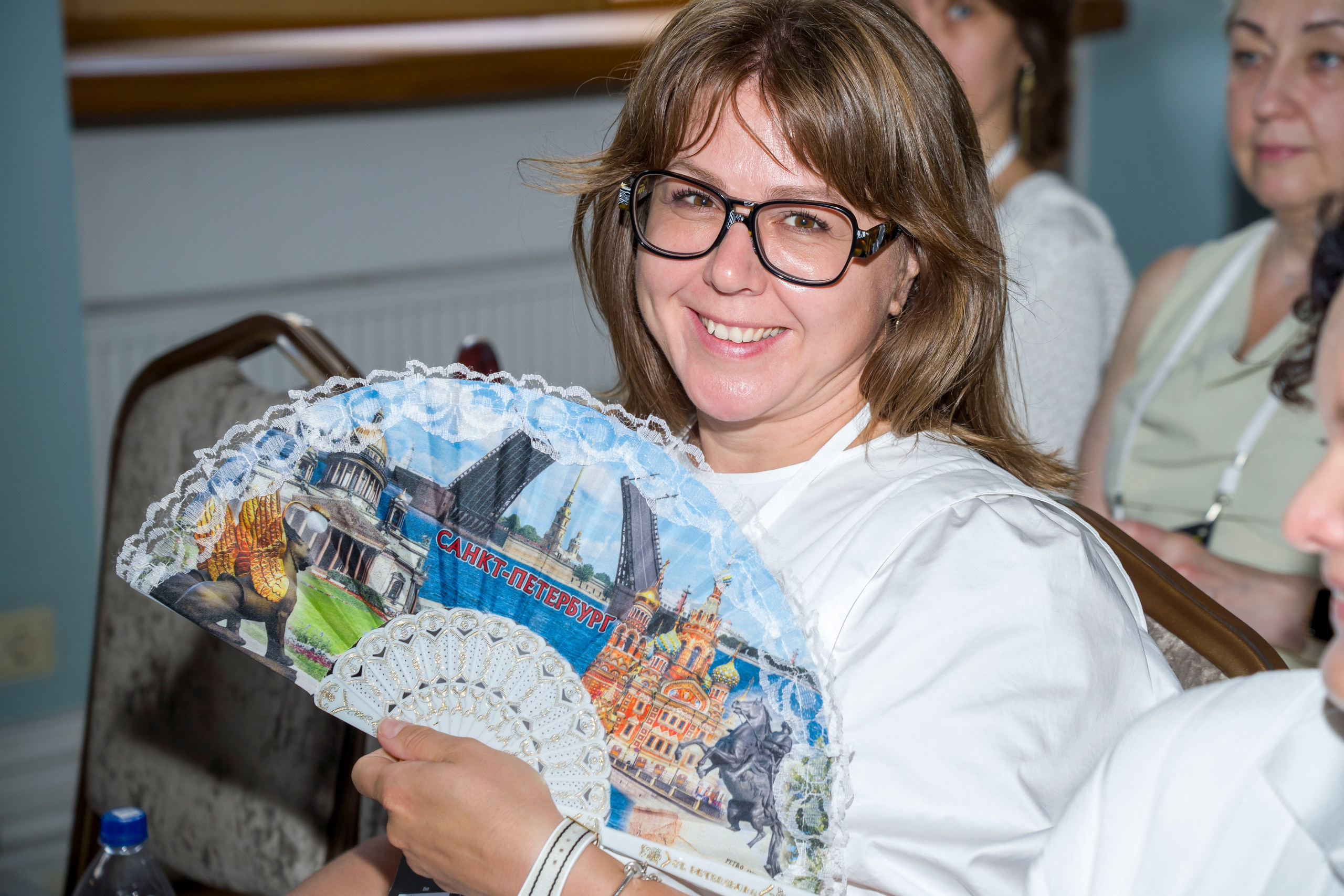 Дизайн-тусовка от школы интерьера Екатерины Дубровской. Фотограф в Санкт-Петербурге. Репортажная и все съёмки для бизнеса