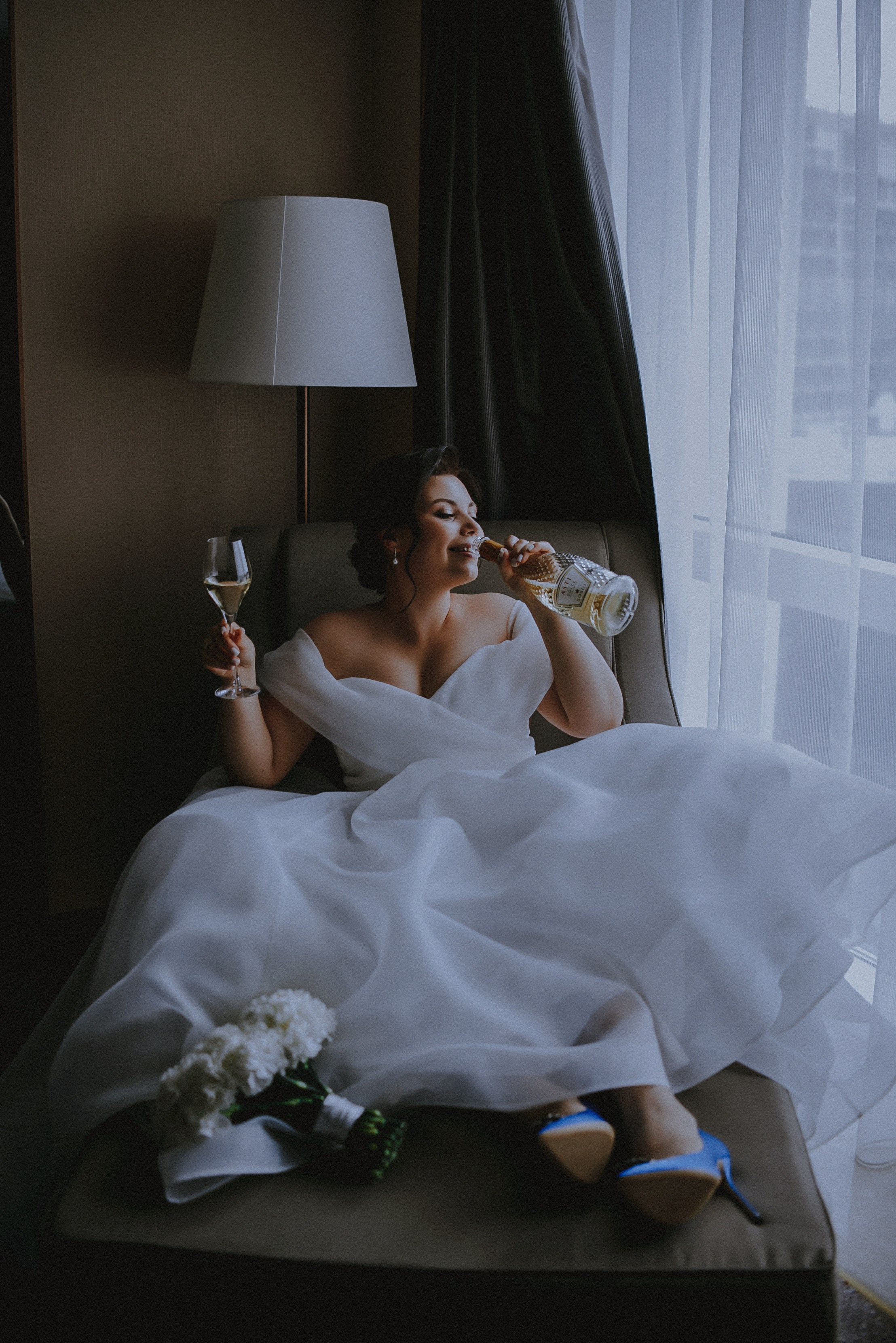 Love.com: Главная страница нашего счастья. Свадебный и семейный фотограф в Москве Сажина Кристина КиМ. Свадебный оператор в Москве Сажин Максим