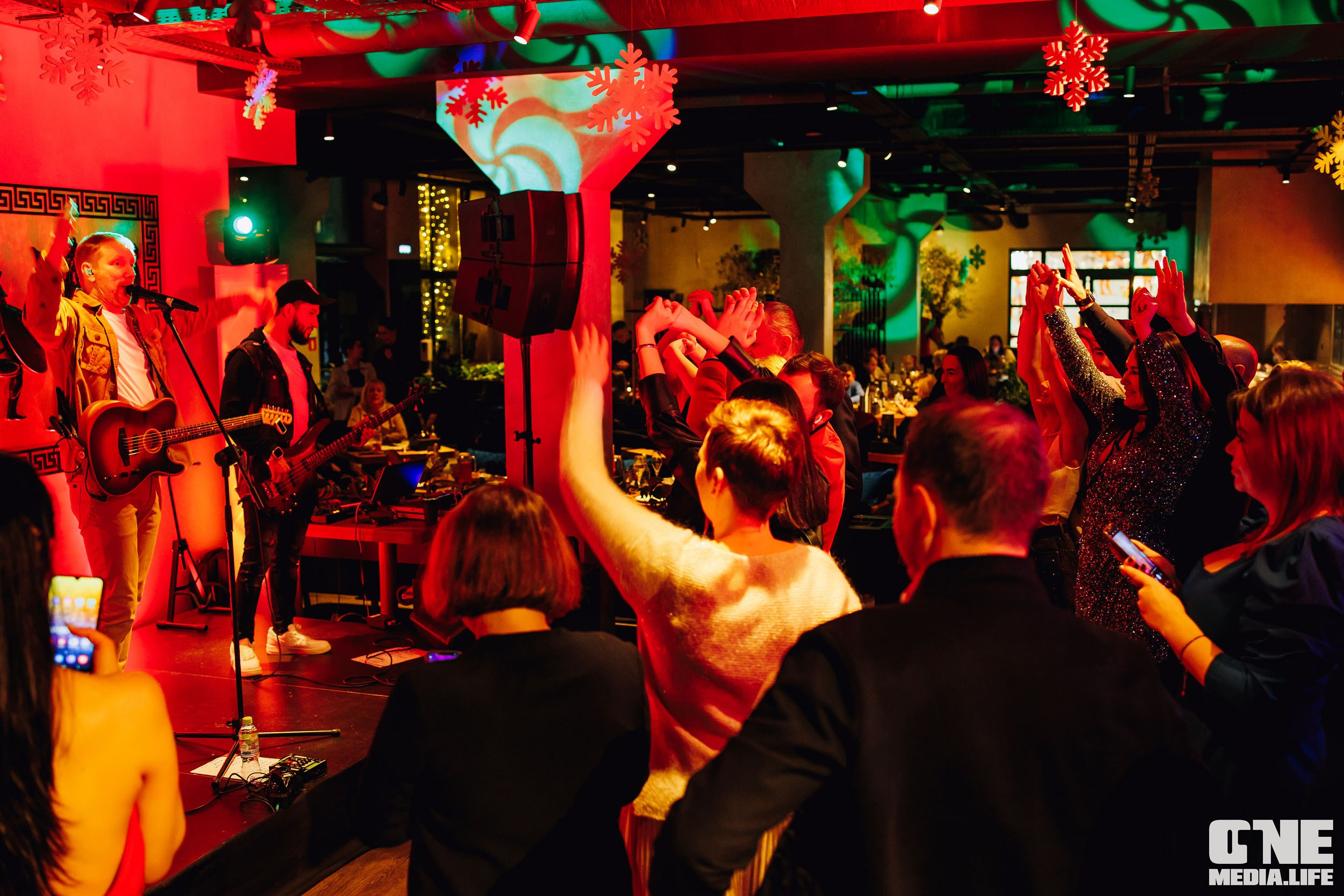 Клубный концерт в El Greco: Братья Грим. One Media Life: фоторепортажи, фотоотчеты с мероприятий и заведений