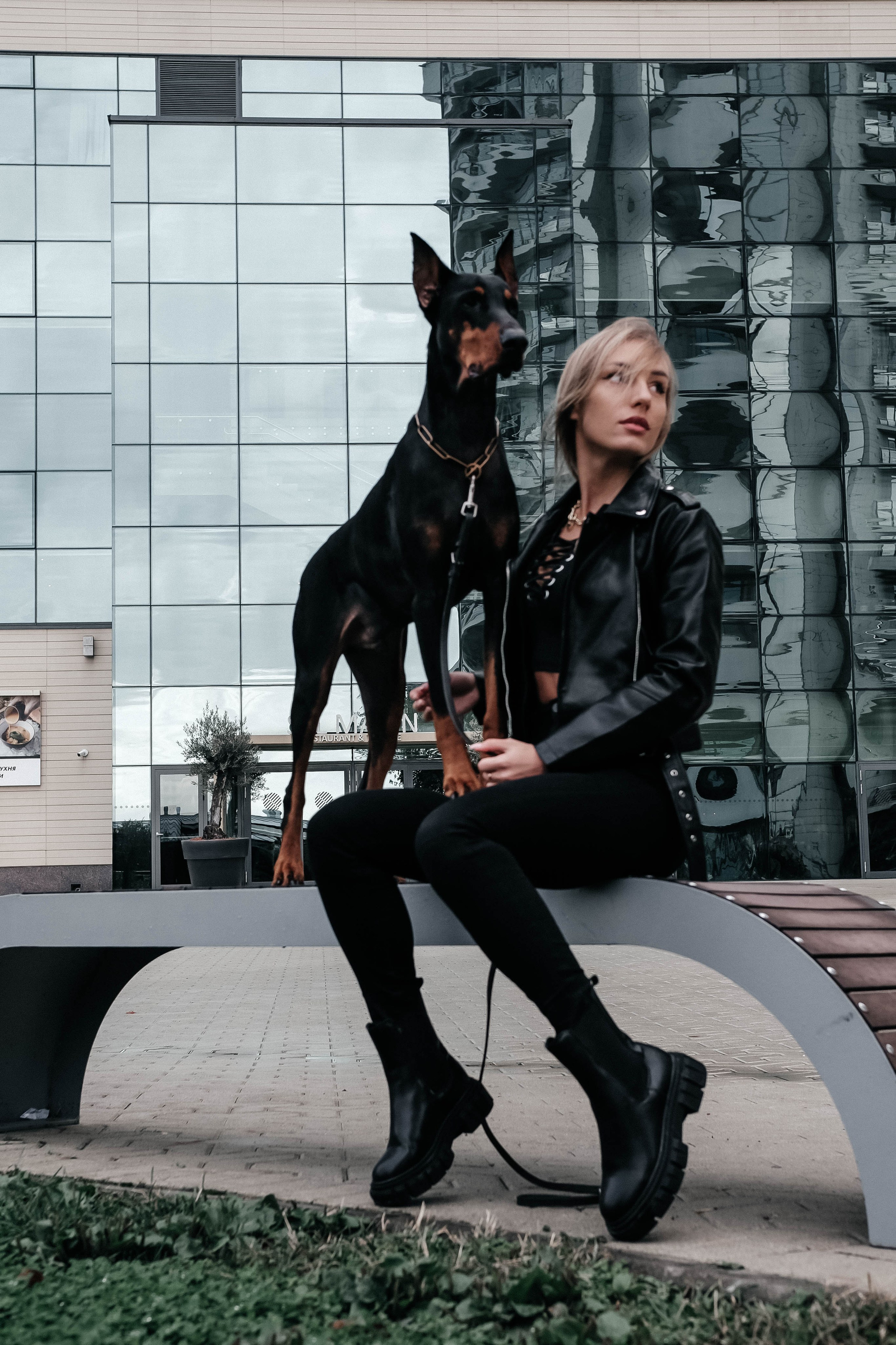 Екатерина с Добером. Главная