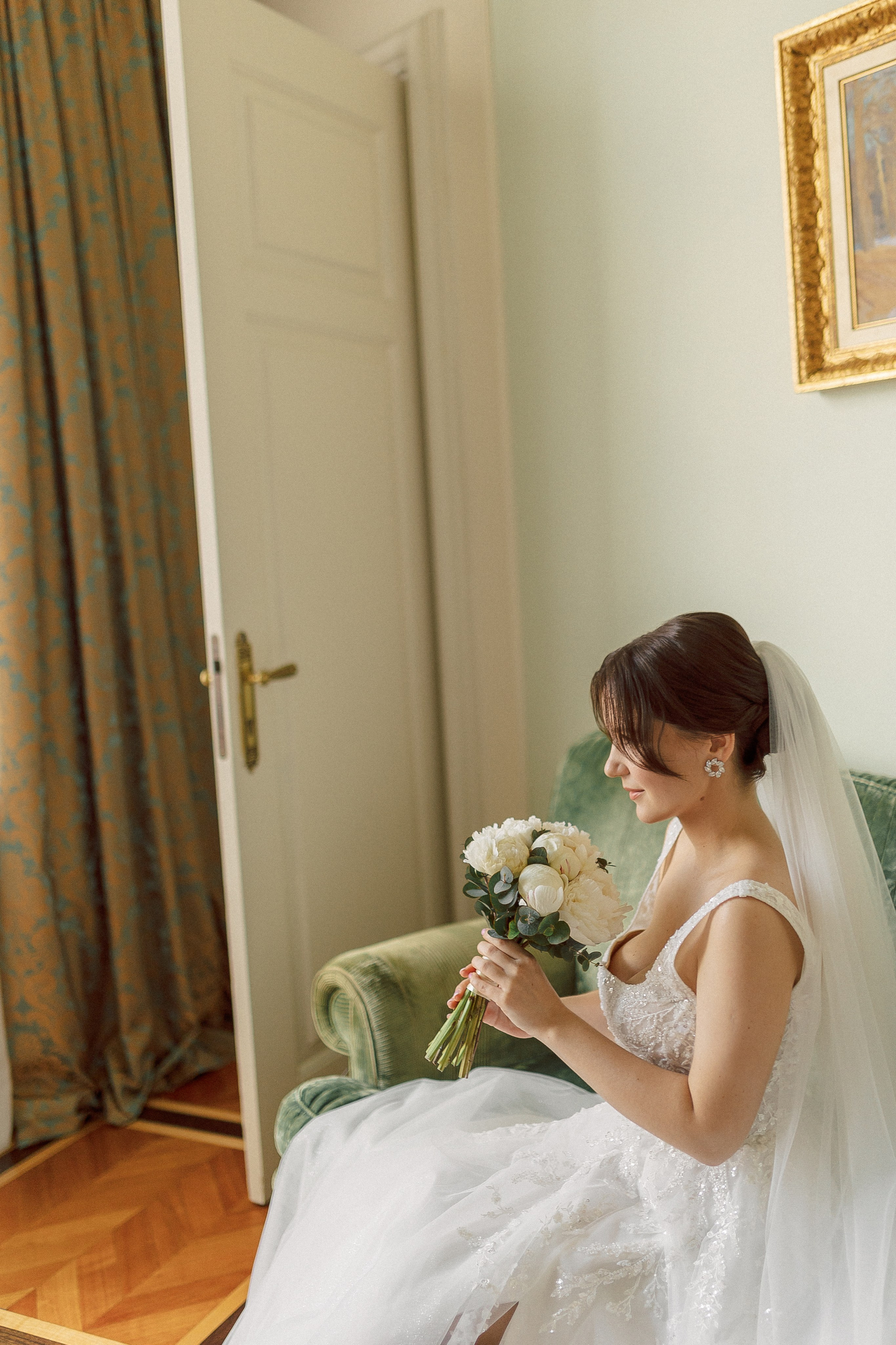 Грибоедовский ЗАГС. Семейный фотограф в Москве Анна Пожарская