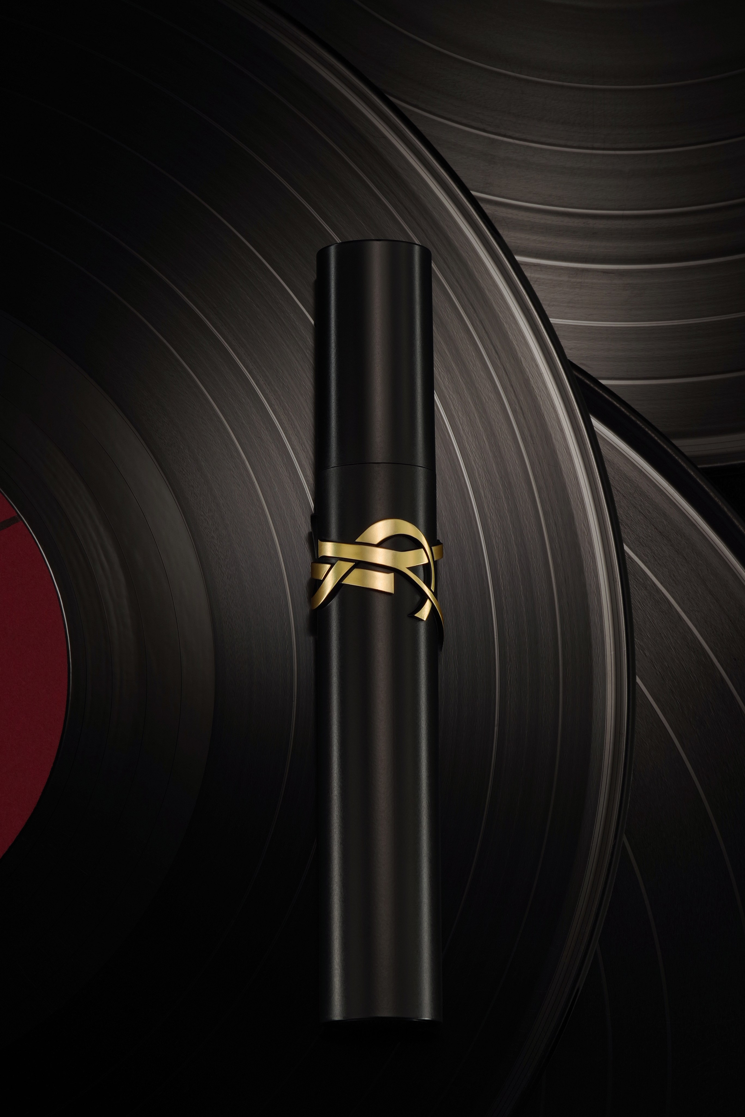 Предметная фотосъёмка косметики и парфюма в Ростове-на-Дону Залитко